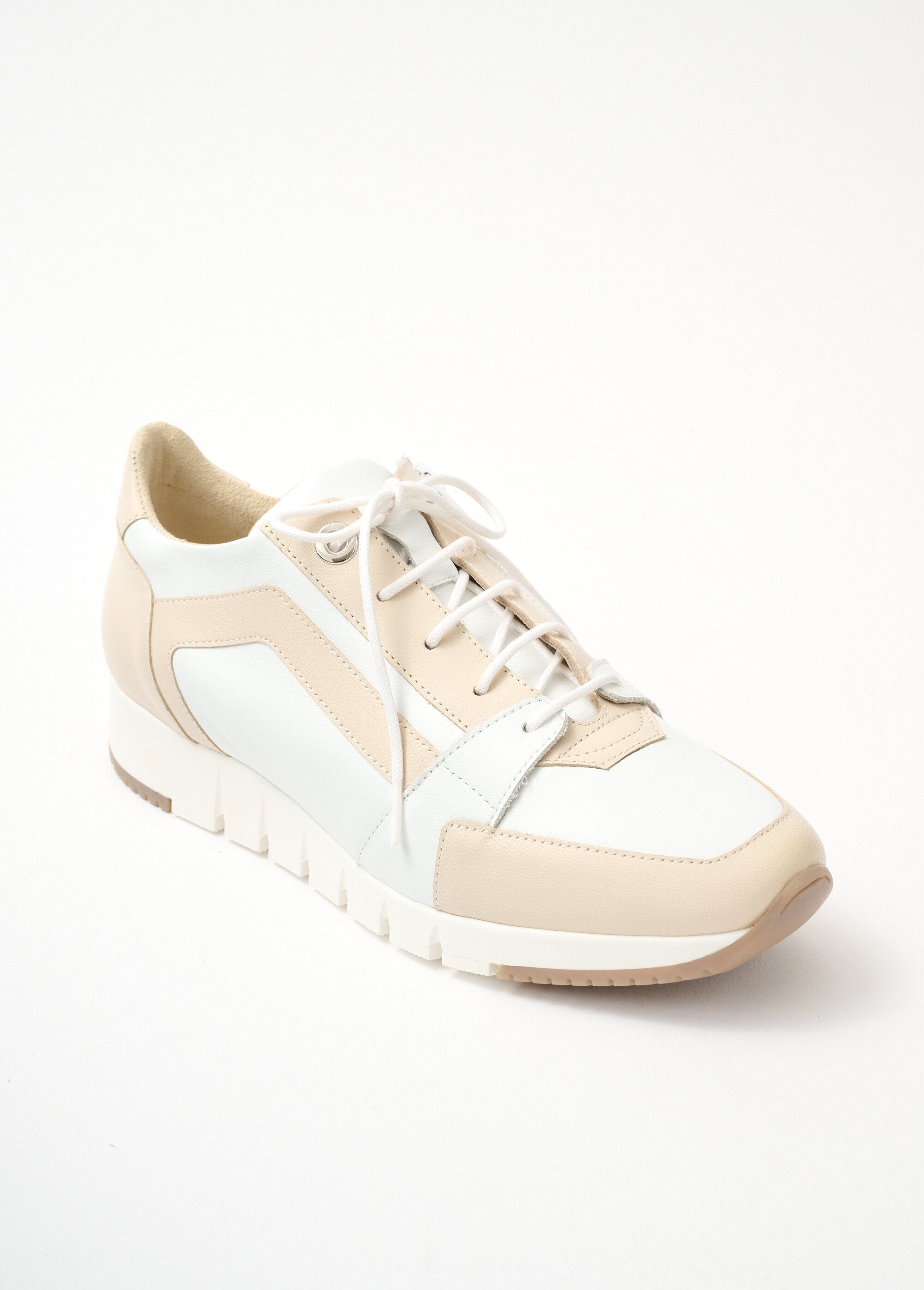 Deportivas_anchas_confort_bicolor_piel_Beige_y_blanco_FA1_slim