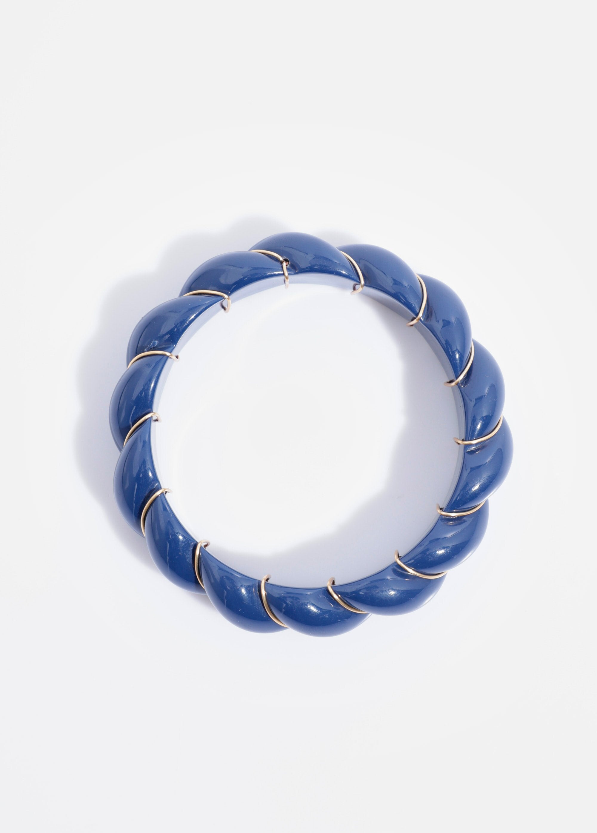 Pulsera_de_resina_con_detalles_dorados_Dorado_DE1_slim