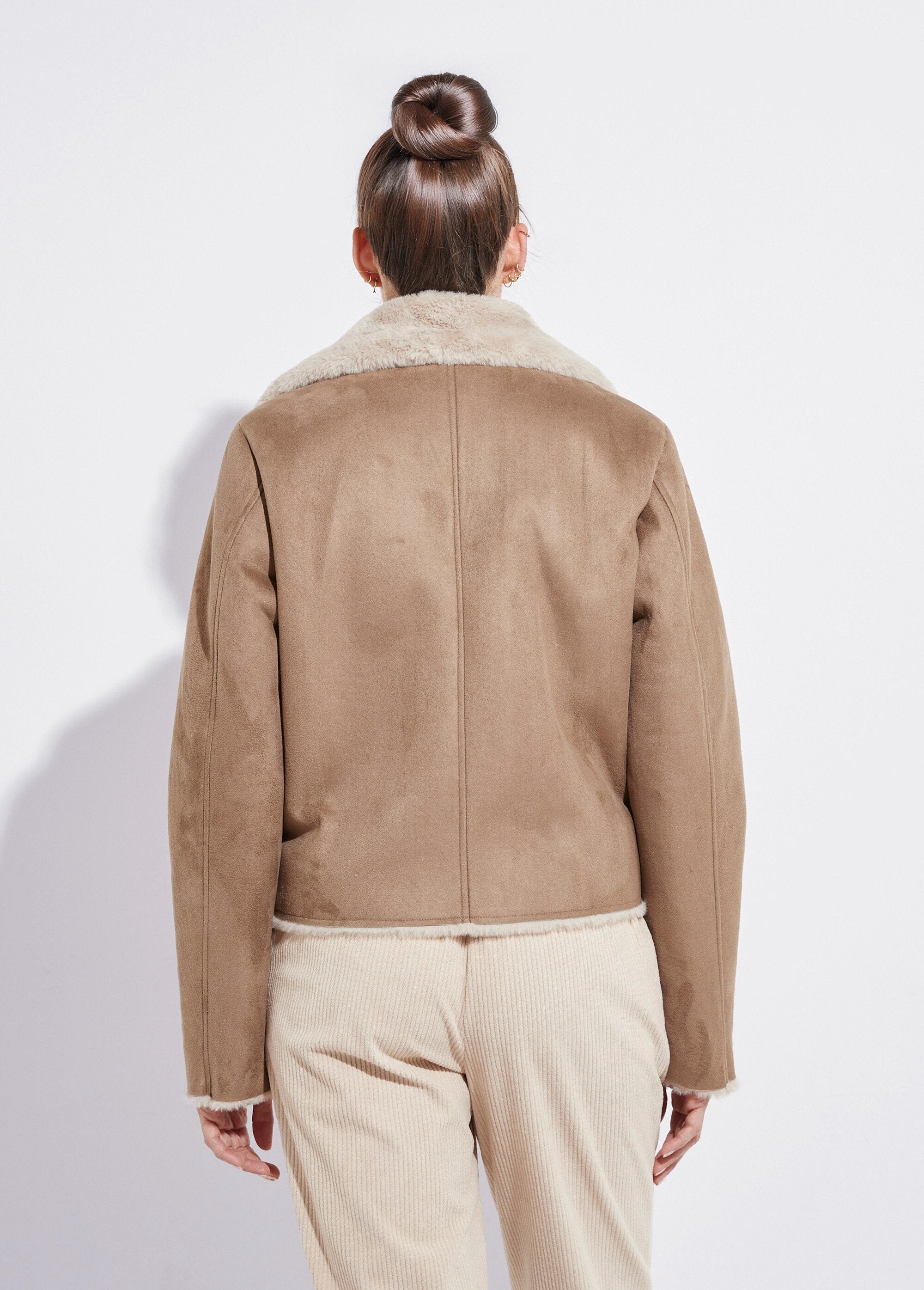 Chaqueta_con_cremallera_estilo_piel_de_oveja_Lunar_DO1_slim