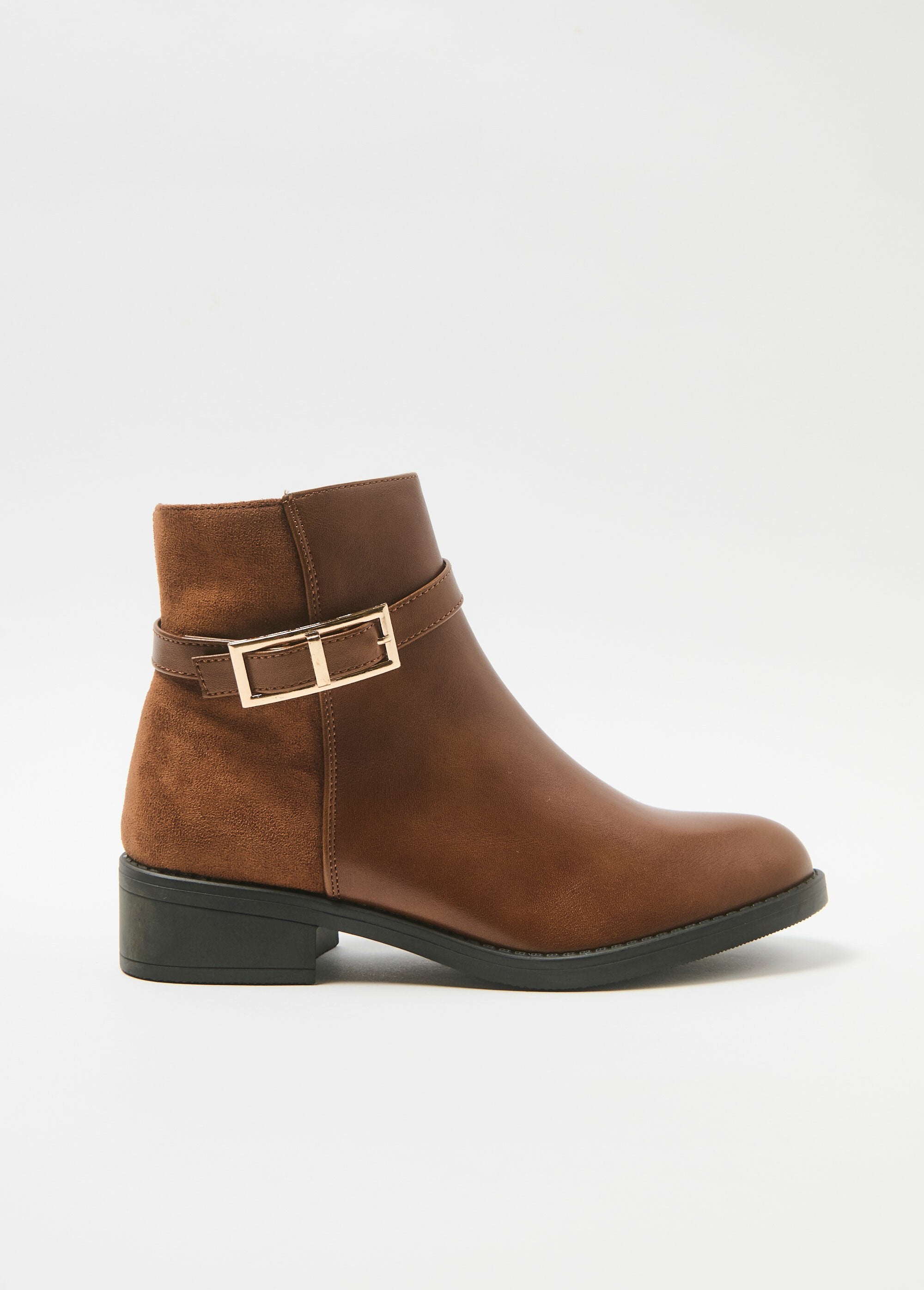 Botas_bimateria_con_tacón_de_hebilla_camello_DR1_slim