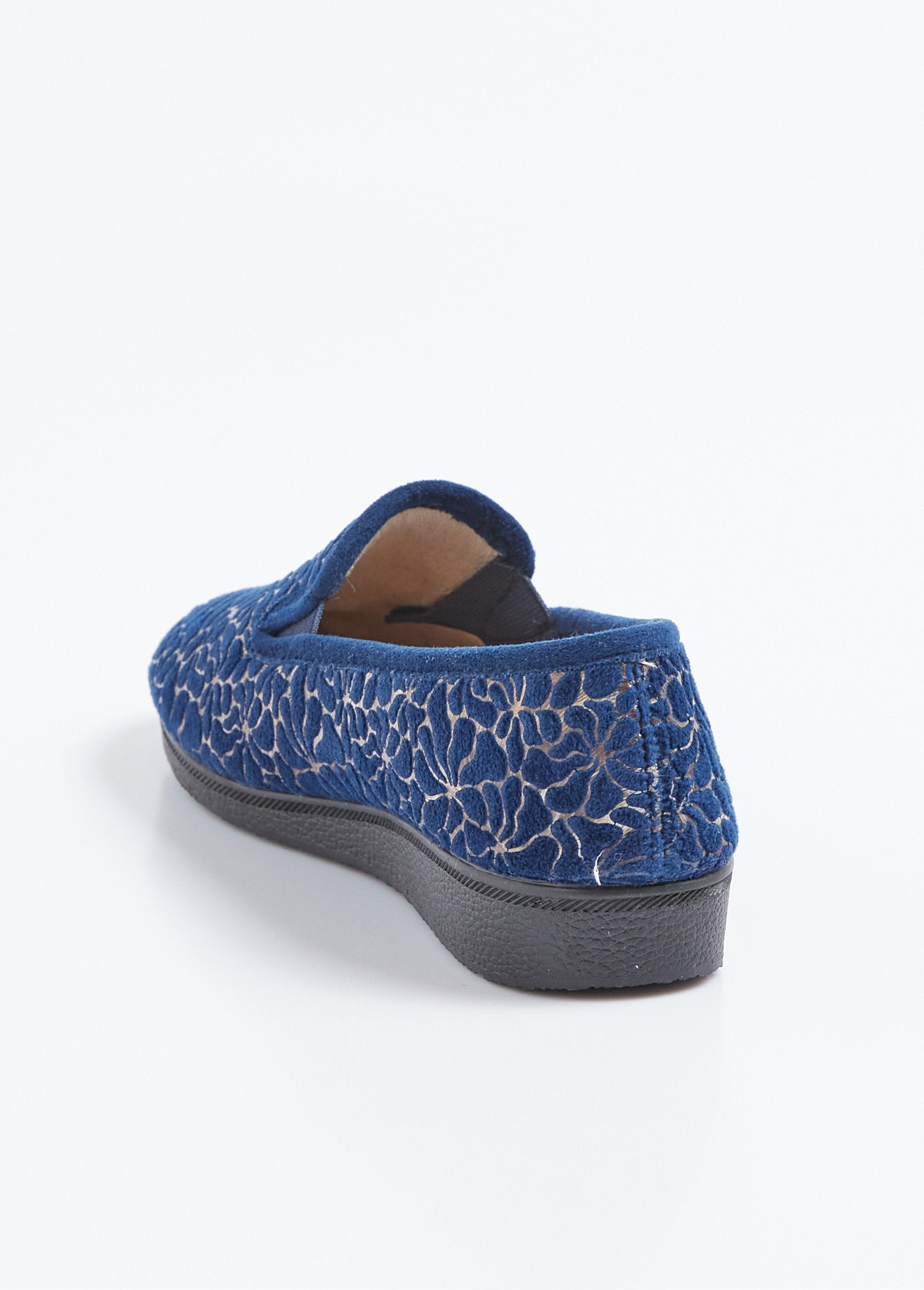 Zapatillas_anchas_elásticas_con_interior_esponjoso._Marina_DO1_slim