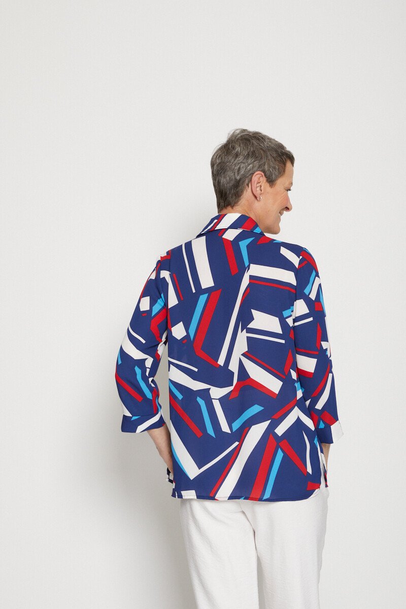 Blusa_recta_gráfica_con_mangas_3/4_Azul_y_rojo_DO1_slim