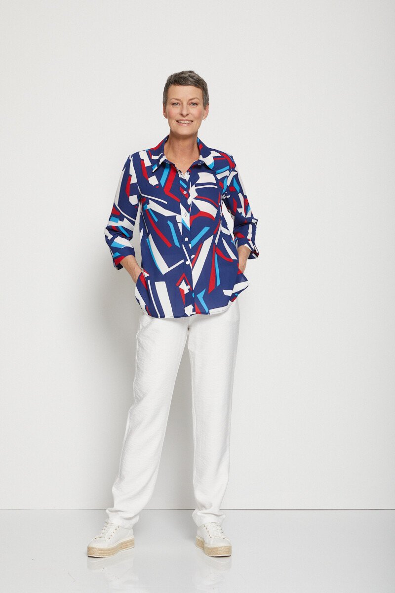 Blusa_recta_gráfica_con_mangas_3/4_Azul_y_rojo_SF1_slim