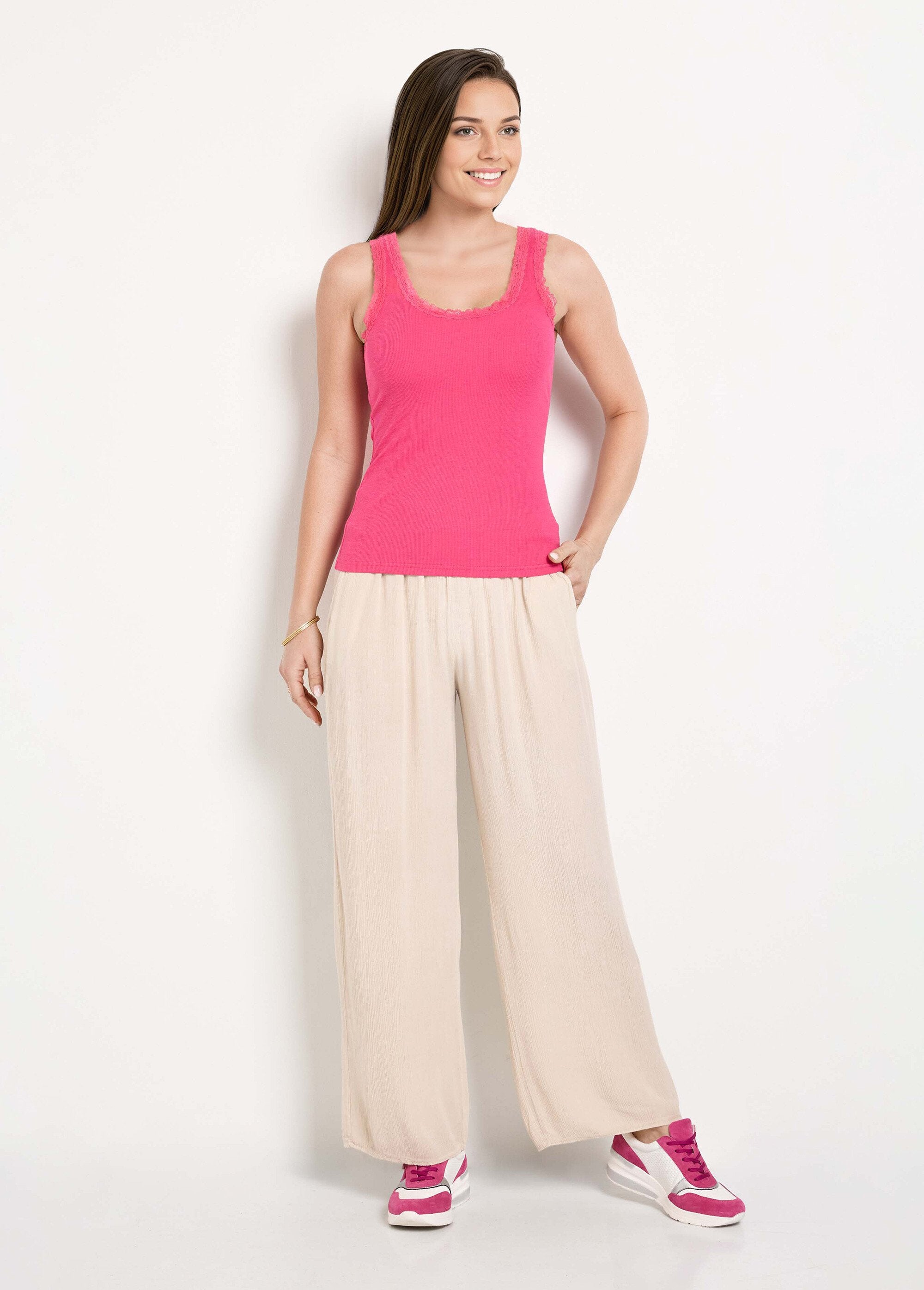 Top_de_tirantes_de_canalé_fino_con_ribete_de_encaje_Fucsia_SF1_slim