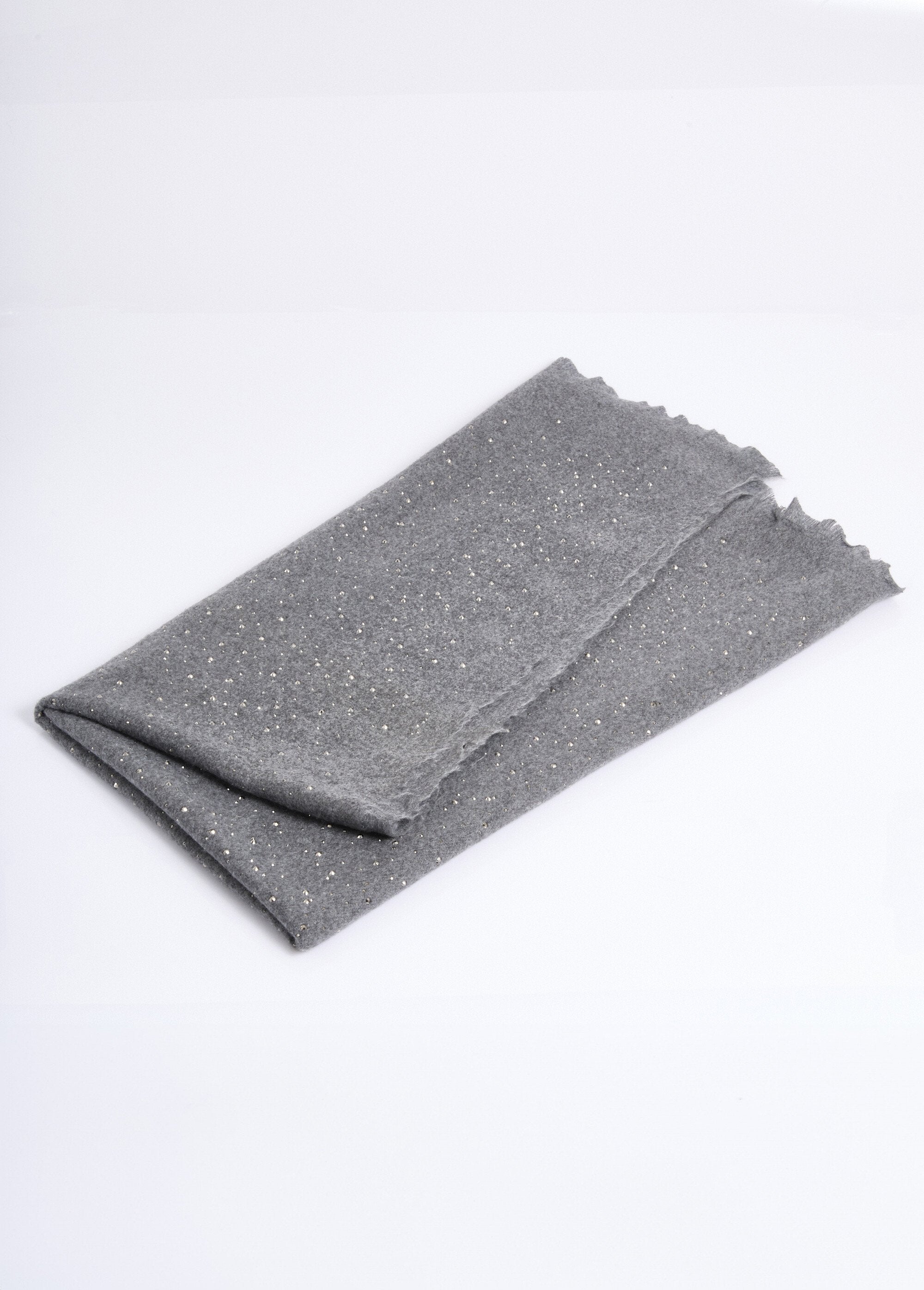 Bufanda_de_lana_fina_con_pedrería_Gris_DE1_slim