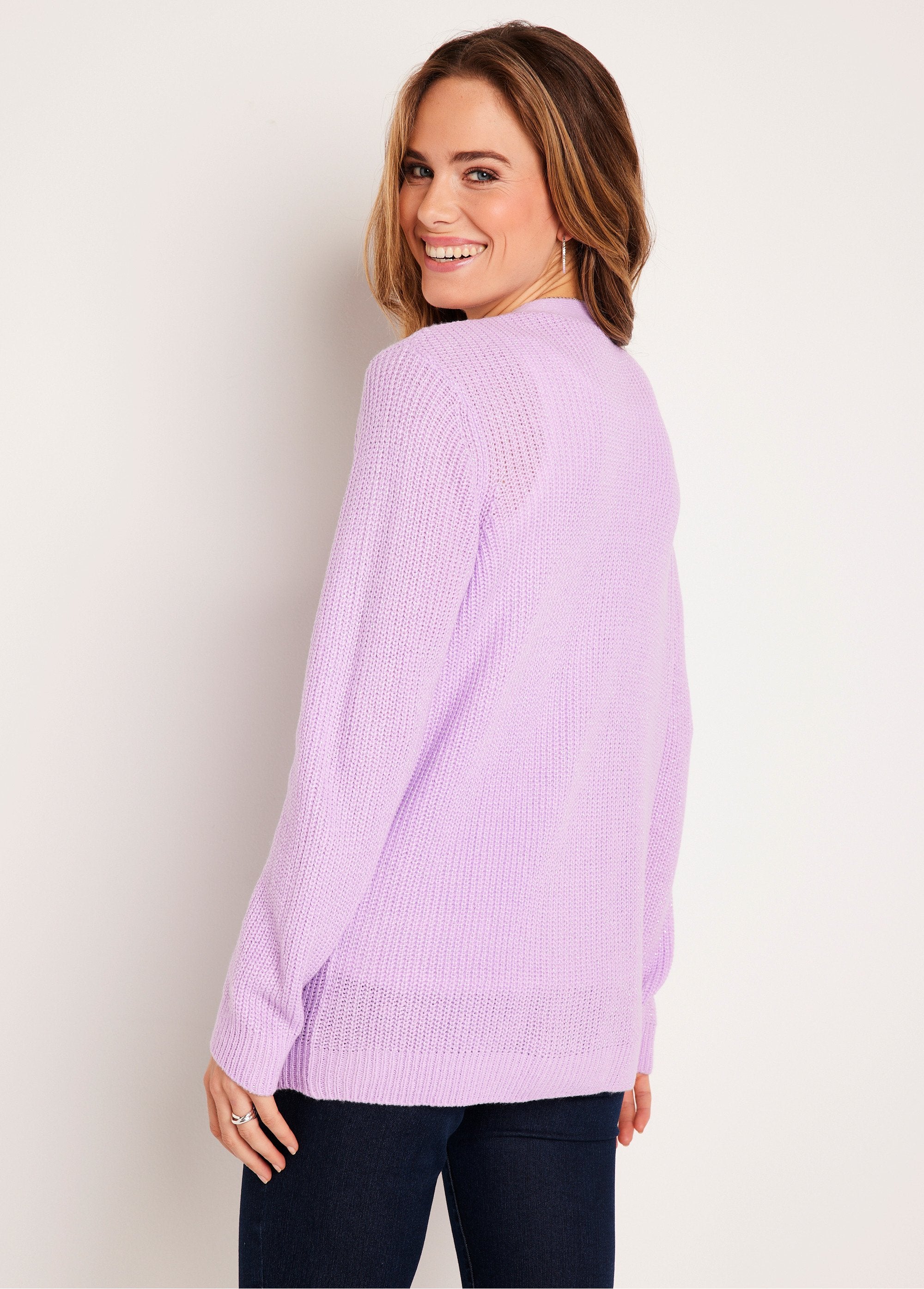 Cárdigan_largo_con_botones_brillantes_y_manga_larga_Lila_DO1_slim