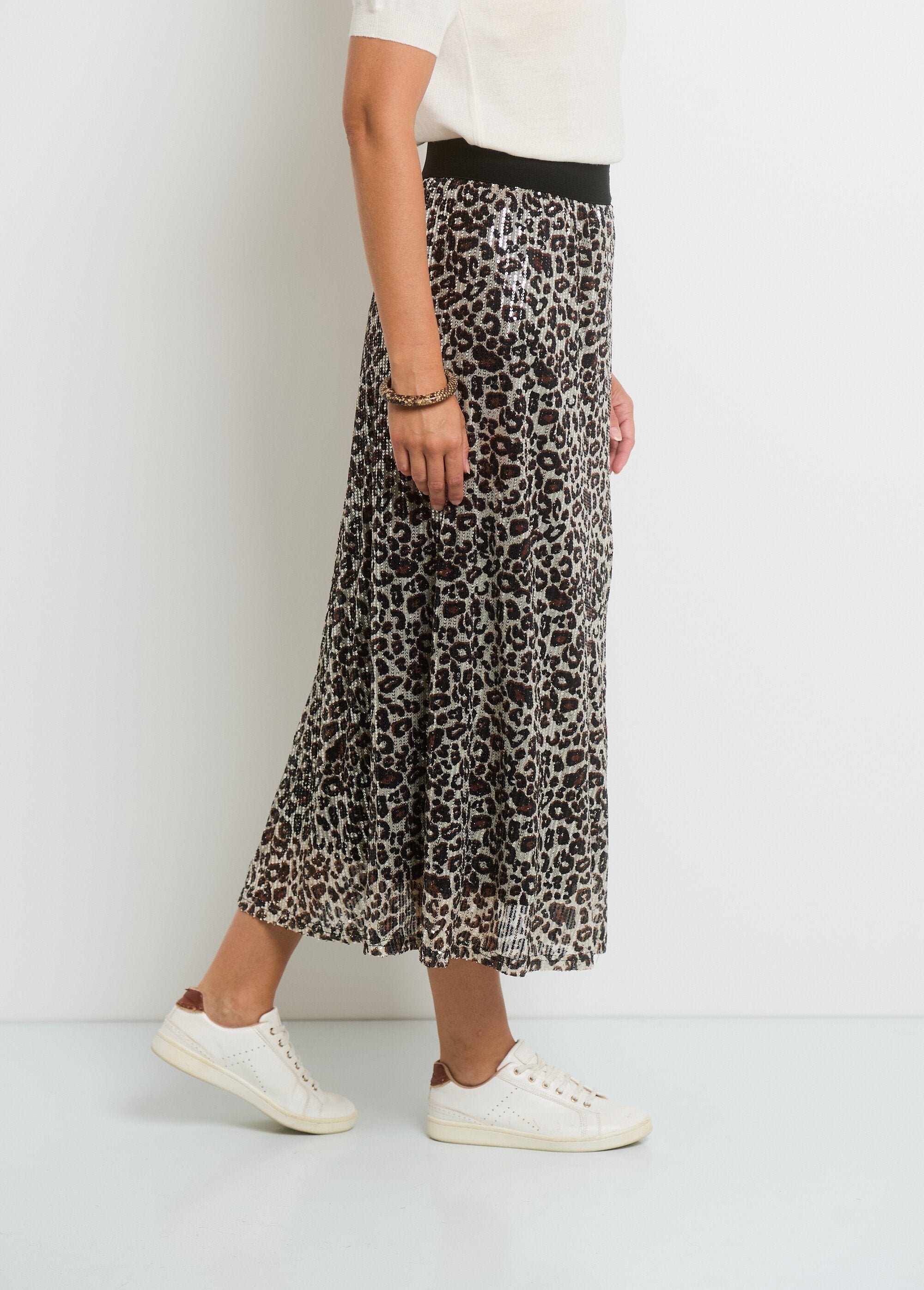 Falda_larga_de_rejilla_con_vuelo_y_lentejuelas_Animal_DR1_slim