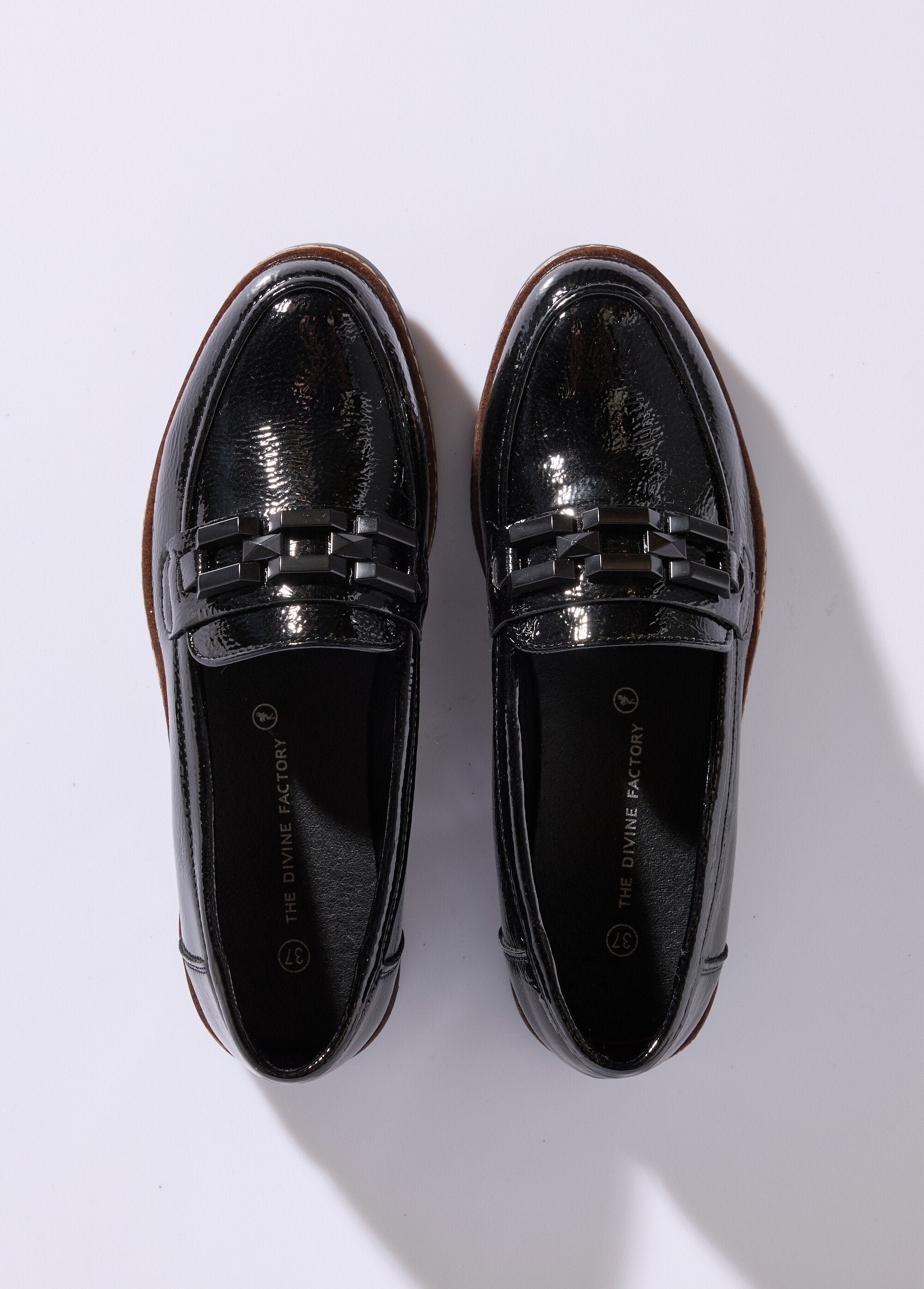 Mocasines_de_cuña_estilo_rock_Negro_OV1_slim