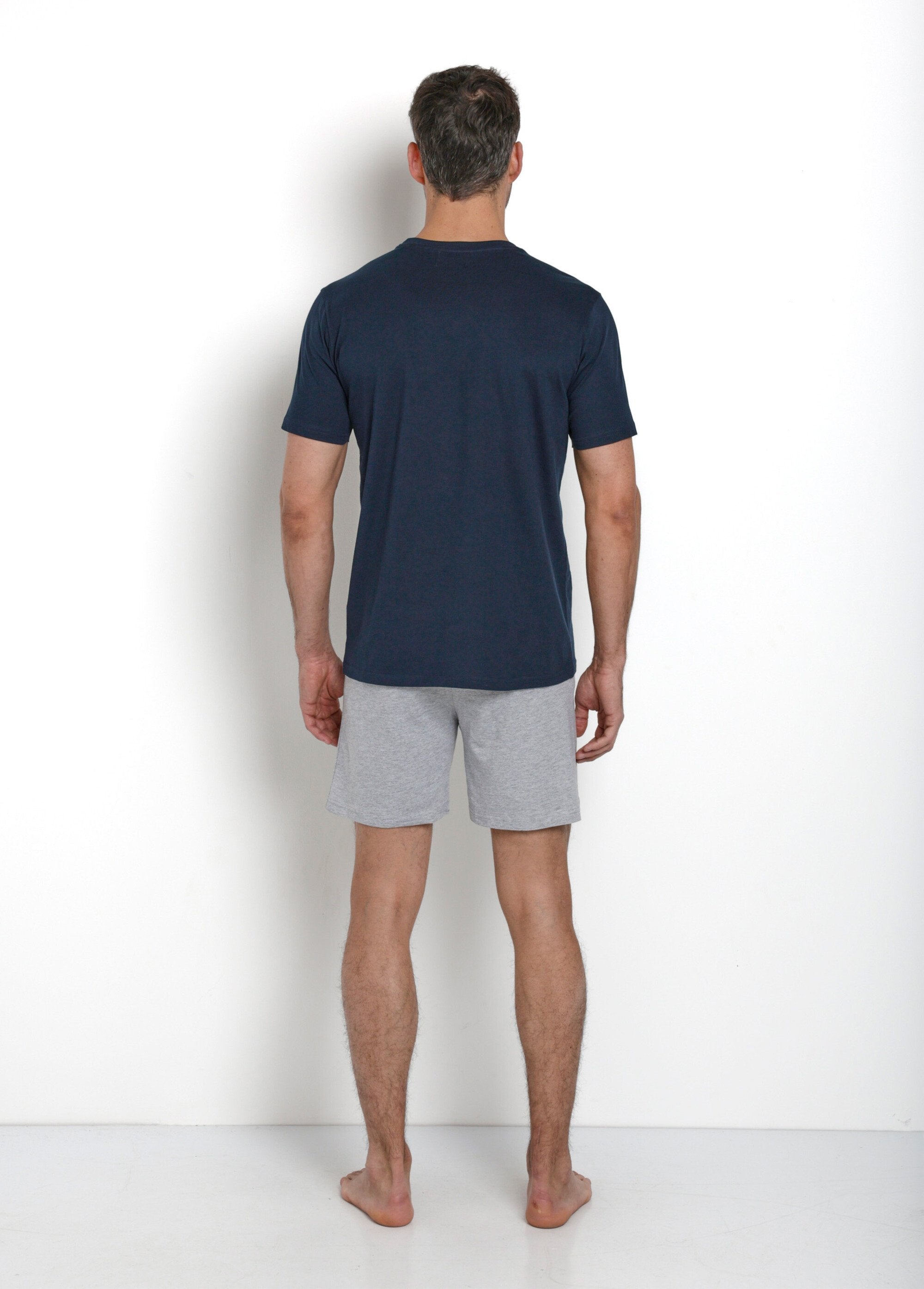 Pijama_corto_de_algodón_con_logo_3D,_temática_oscura_Marina_DO1_slim