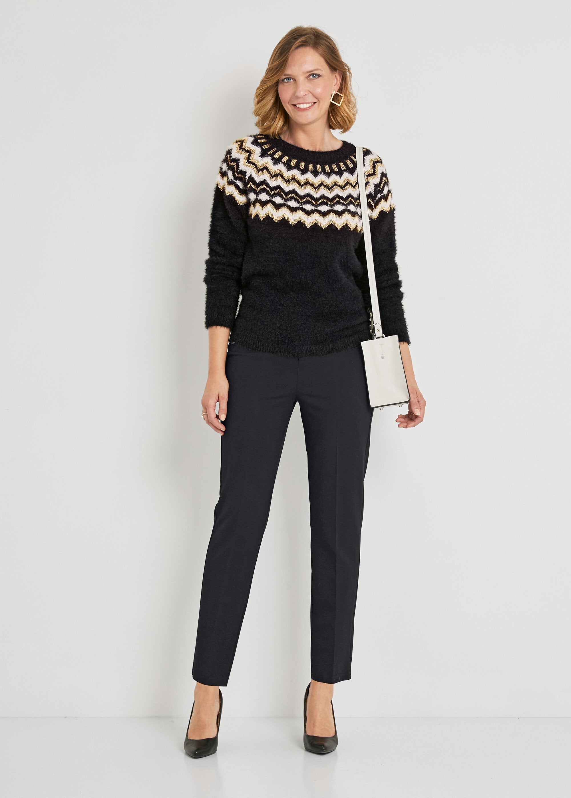 Jersey_cuello_redondo_punto_pelo_jacquard_sol_Negro_SF1_slim