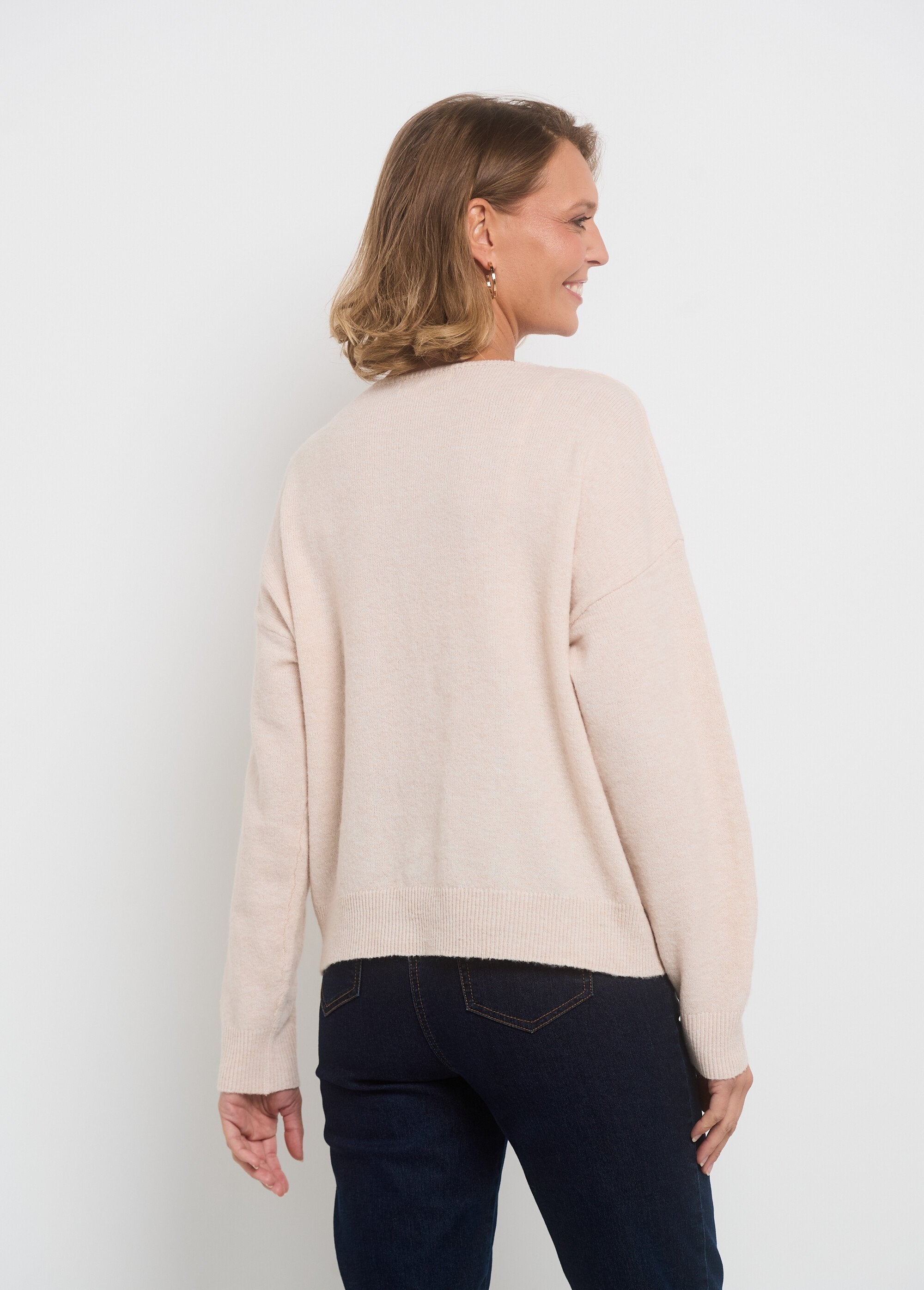 Jersey_de_manga_larga_con_bordado_de_corazón_Beige_DO1_slim