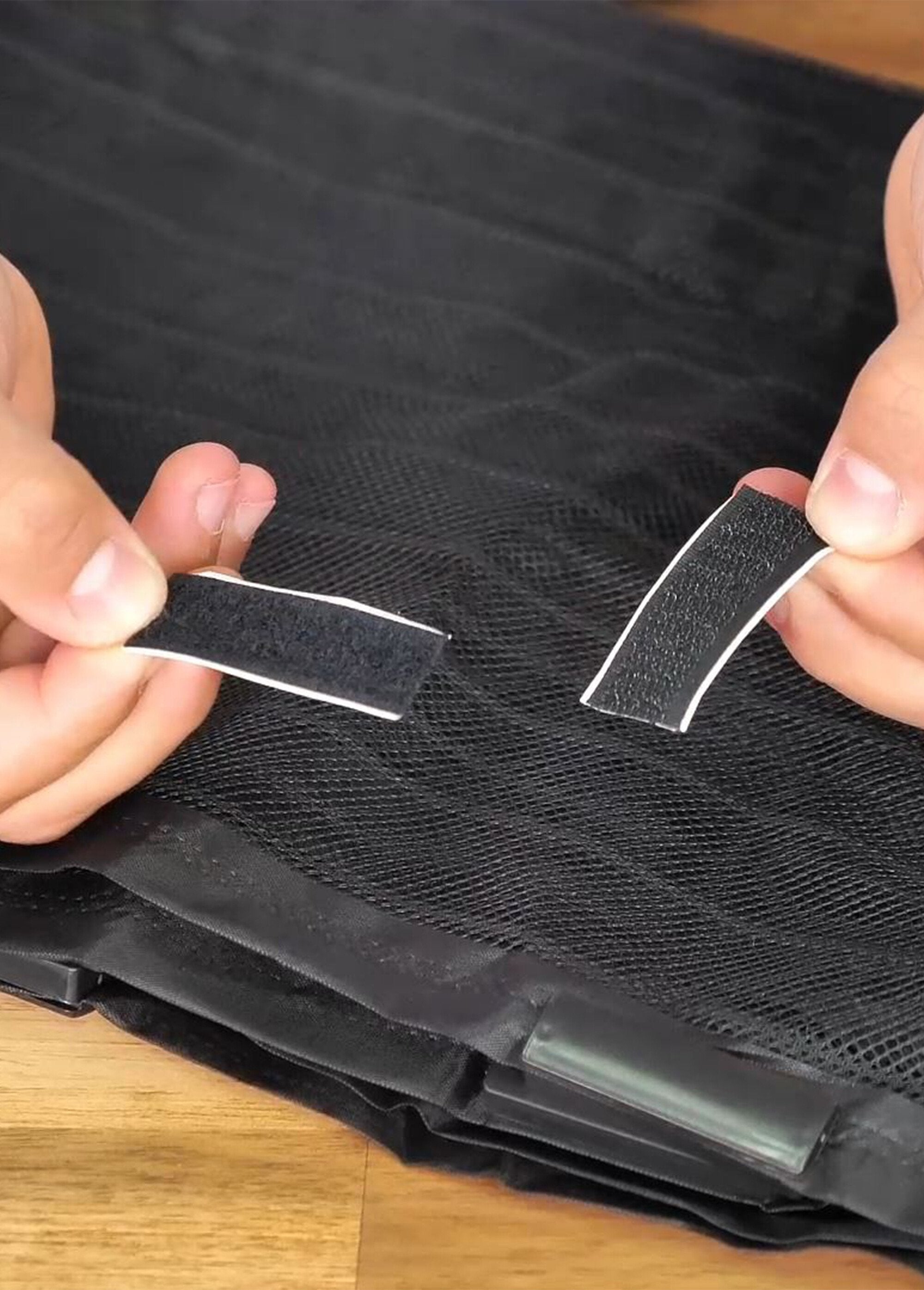 Mosquitera_magnética_de_2_paneles_Negro_DE5_slim