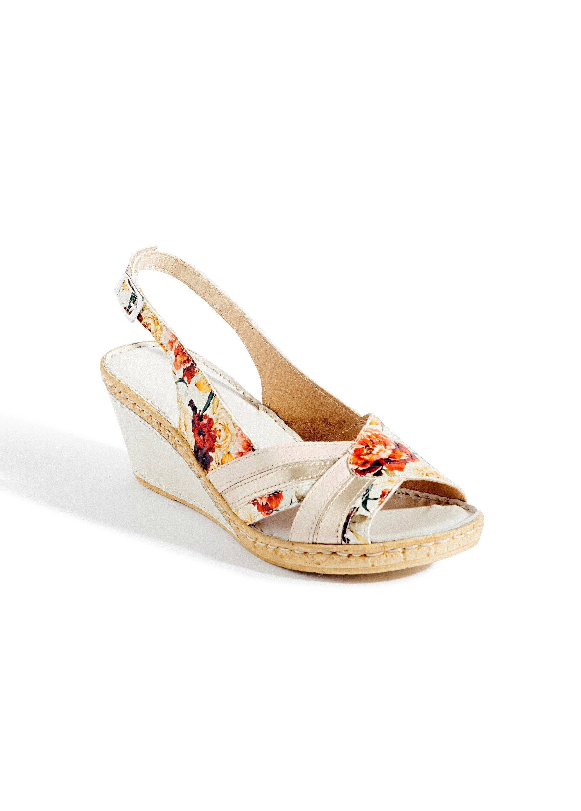 Sandalia_abierta_de_piel,_ancho_confort_Beige_FA1_slim