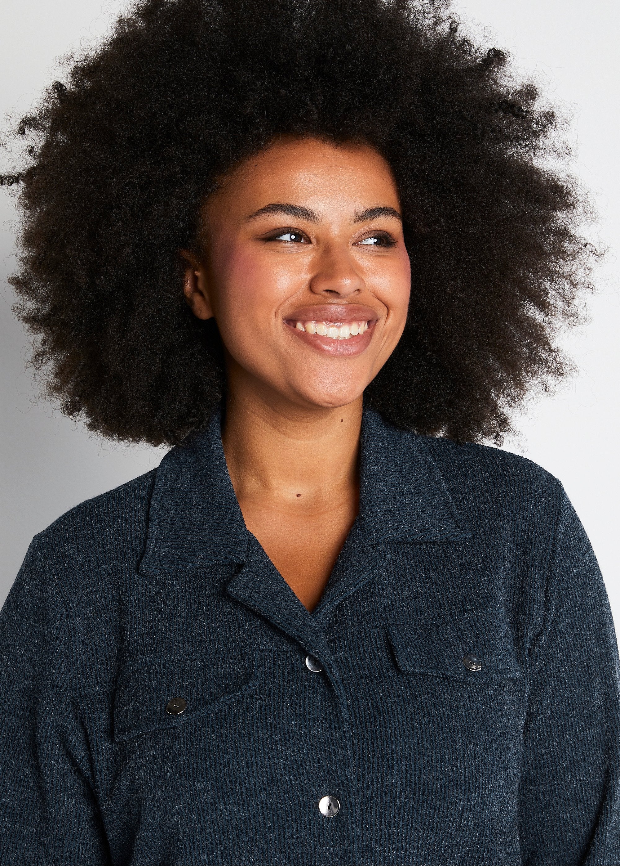 Sobrecamisa_larga_punto_canalé_Azul_DE1_curvy