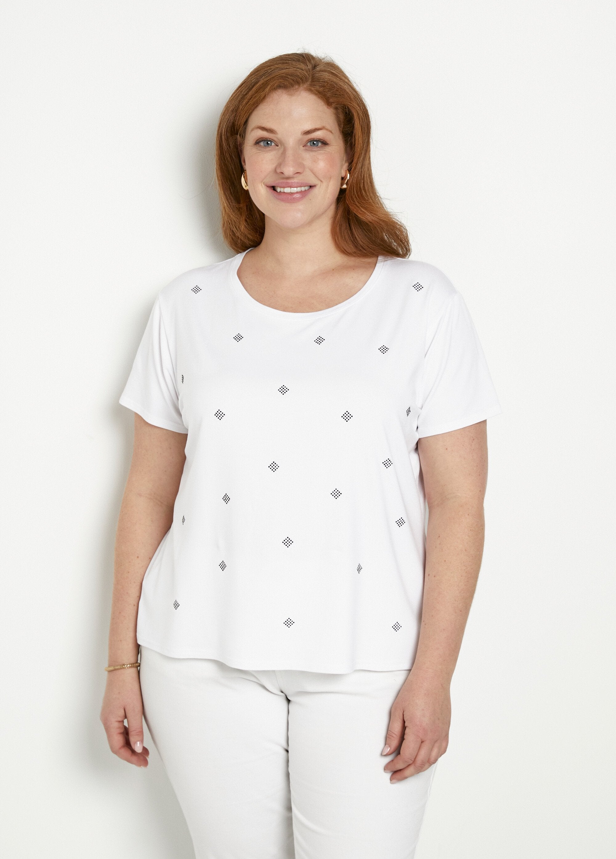 Camiseta_lisa_manga_corta_cuello_redondo_strass_Blanco,_Blanca_FA1_curvy