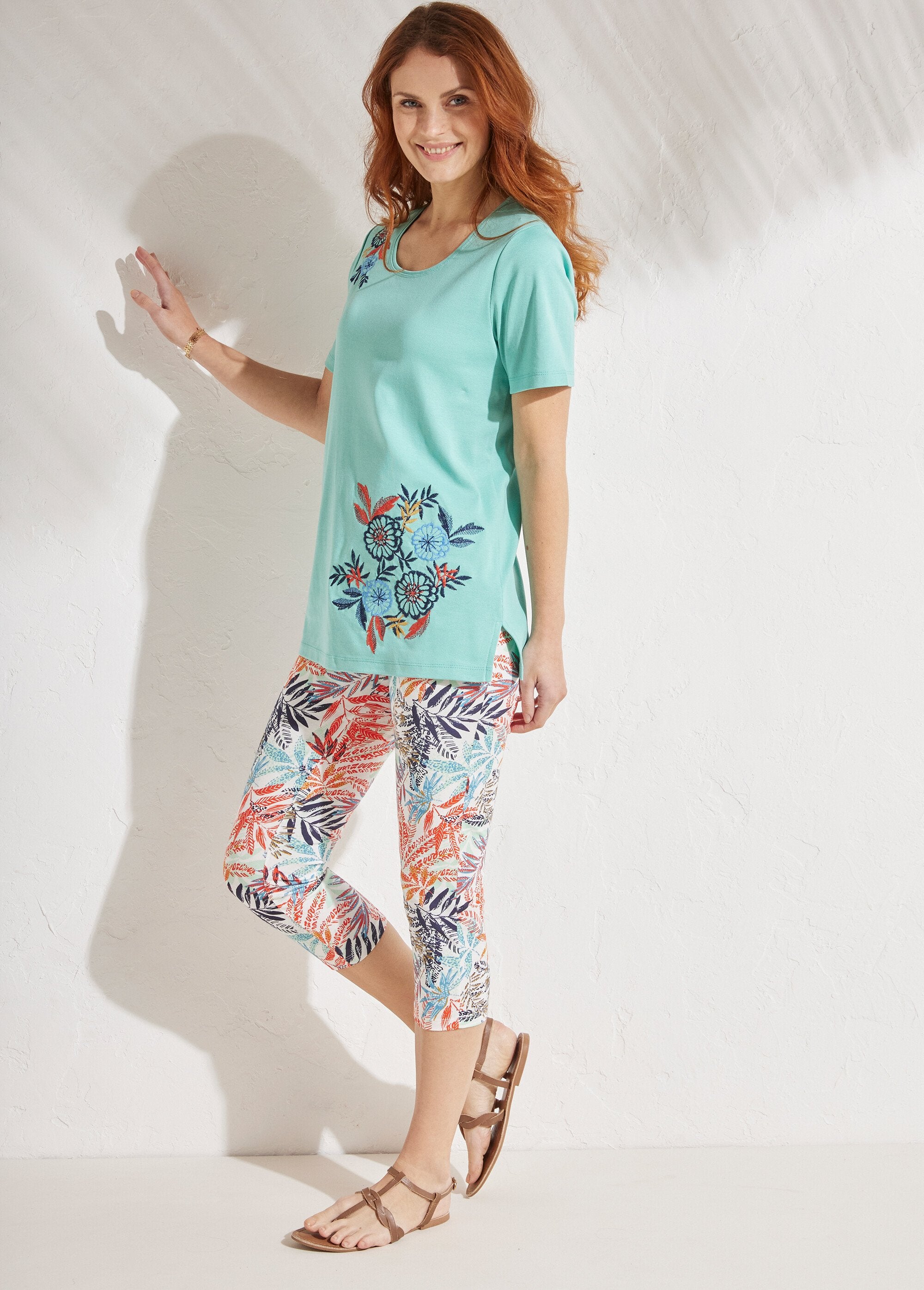 Camiseta_de_manga_corta_bordada_o_estampada_Verde_agua_simple_SF1_slim