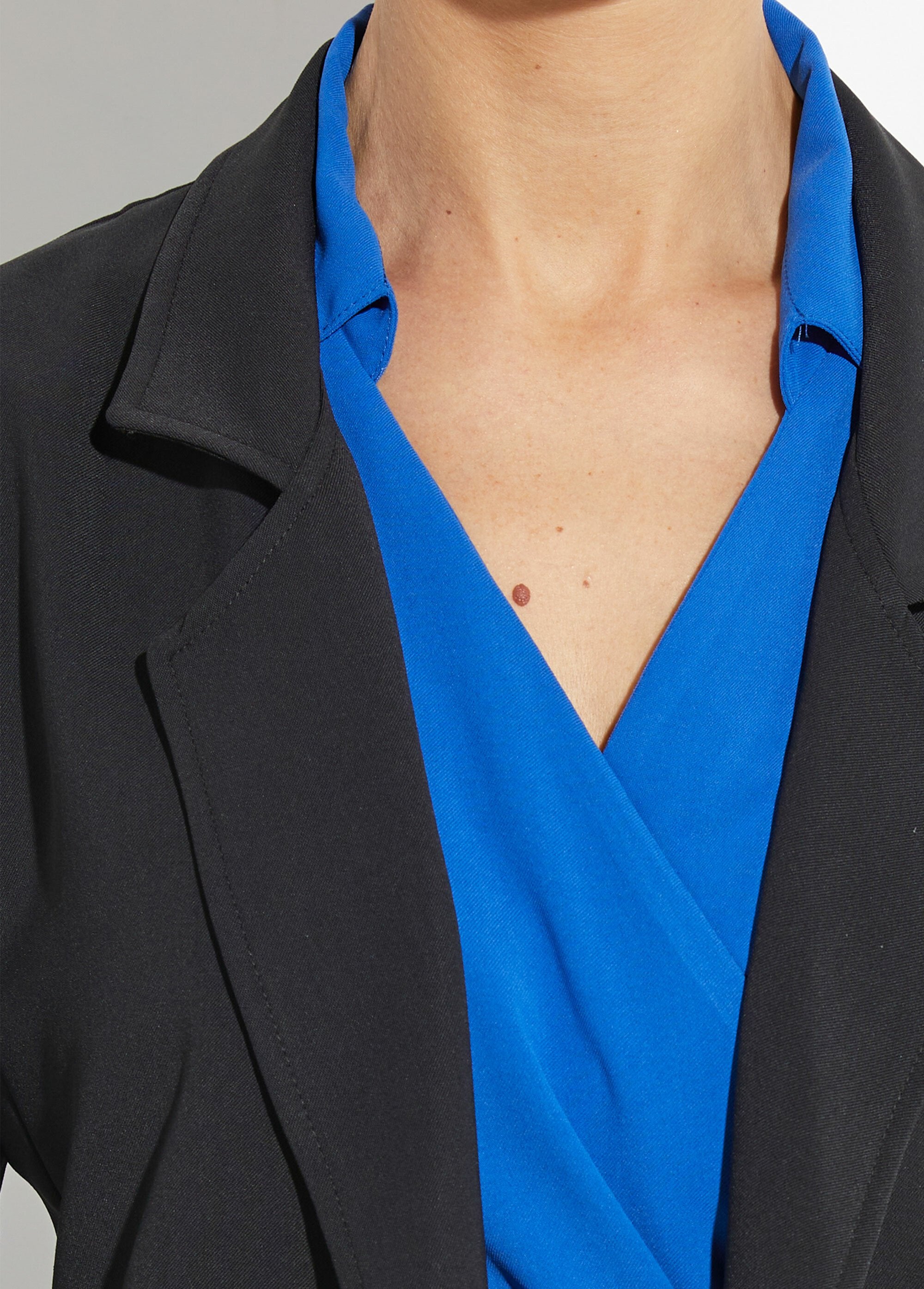 Veste_col_tailleur_manches_3/4_Essentiel_Noir_DE1_slim