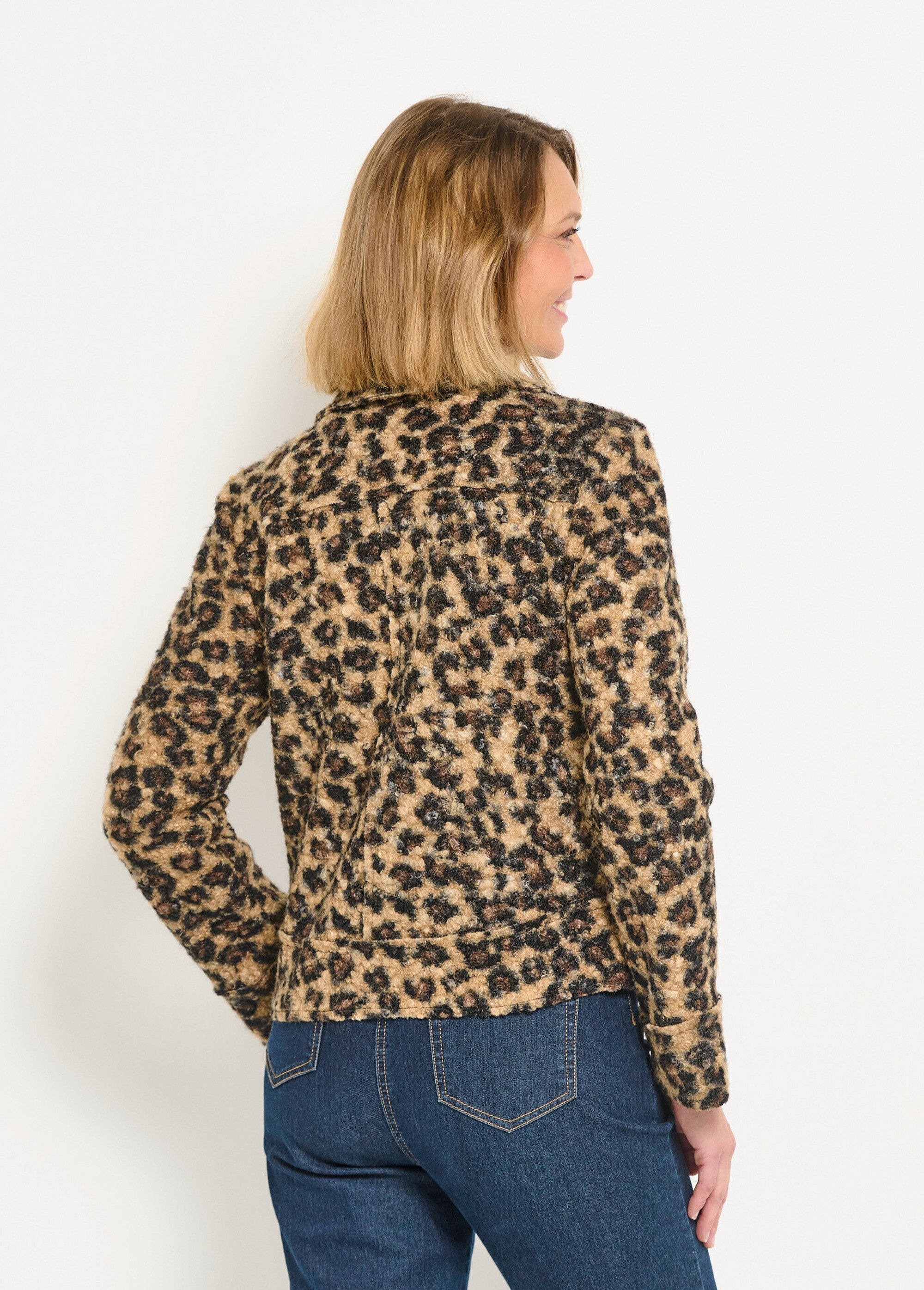 Chaqueta_de_motociclista_con_efecto_leopardo_Leopardo_DO1_slim