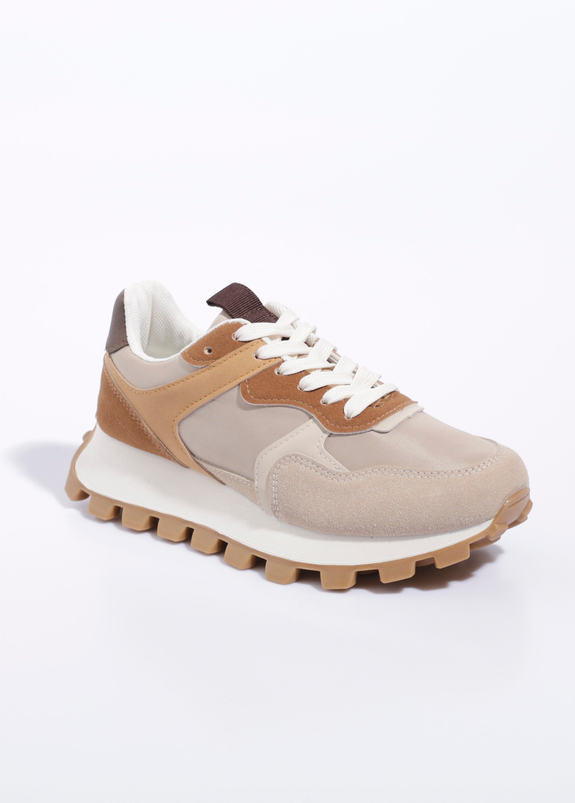 Zapatillas_multimaterial_con_suela_dentada_Beige_FA1_slim