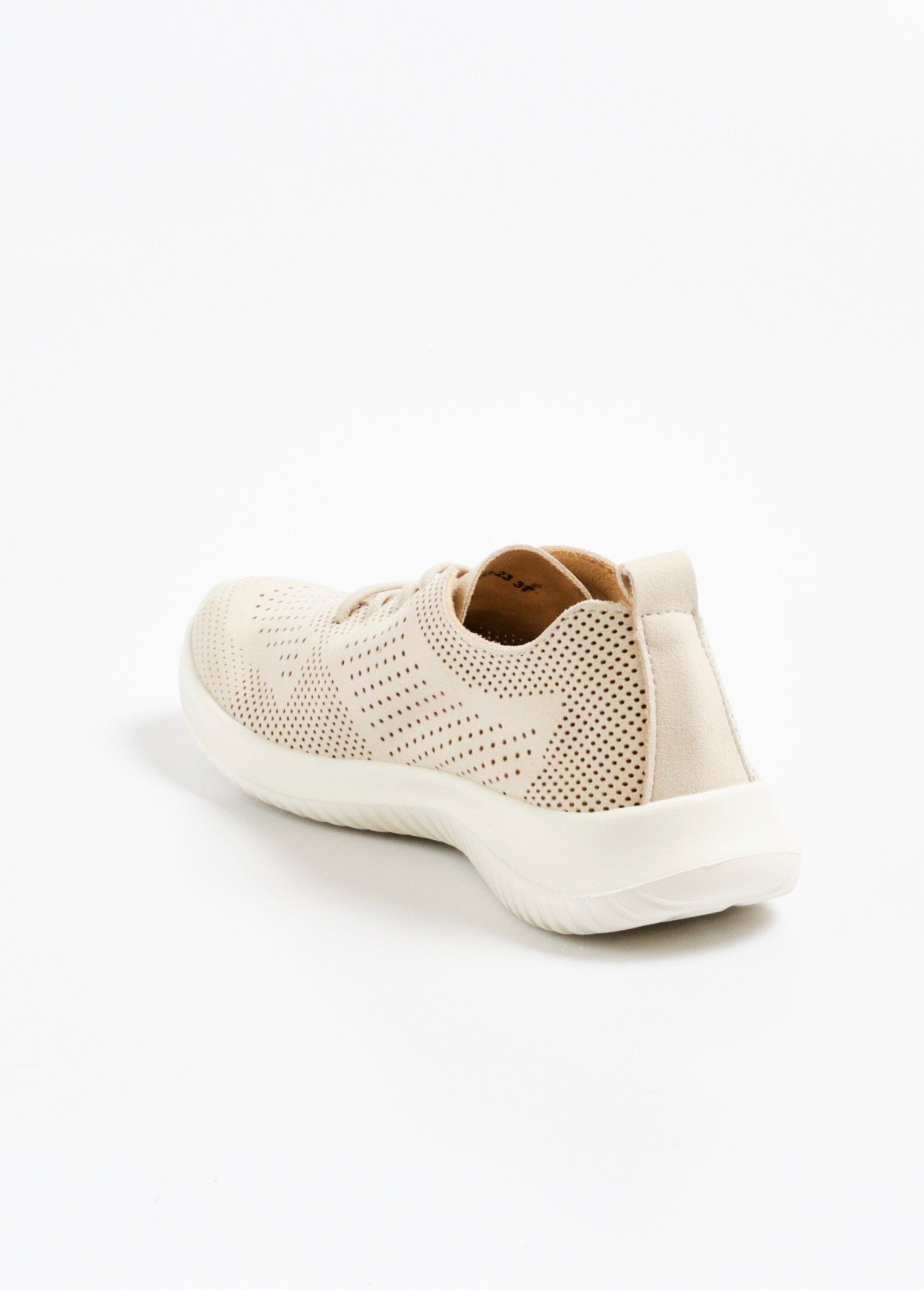 Zapatillas_deportivas_con_efecto_ante_perforado_y_cordones_Beige_DO1_slim