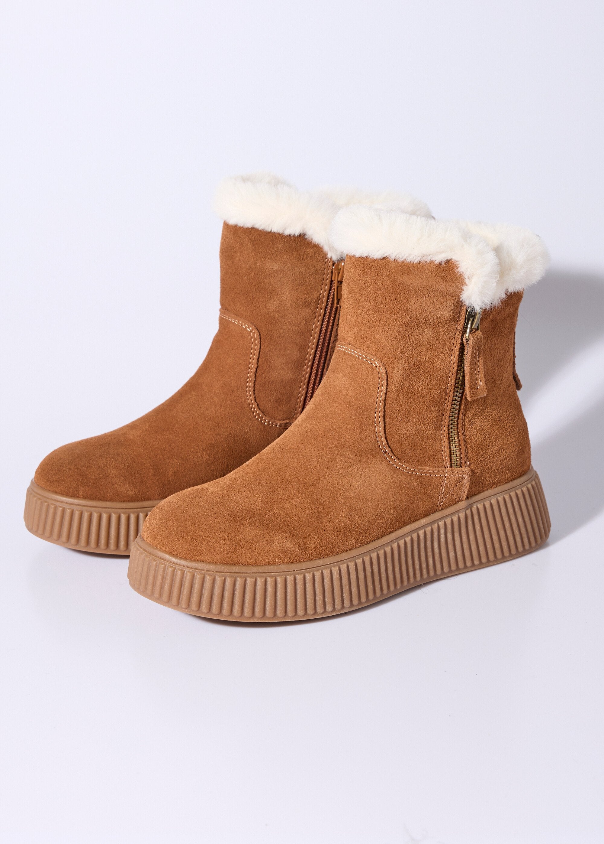 Botas_de_piel_forradas_de_piel_y_suela_gruesa_camello_DE1_slim