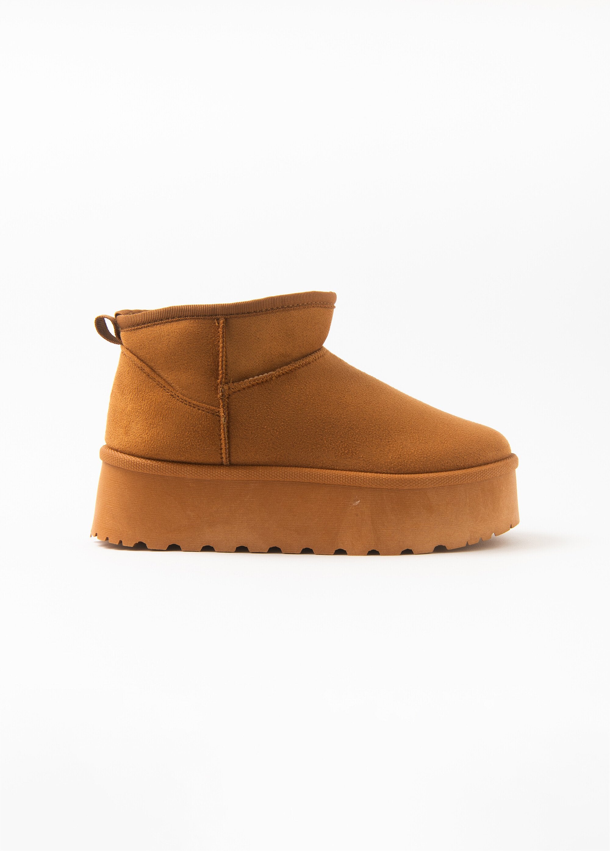 Cálidas_botas_forradas_de_ante_Camel_DR1_slim