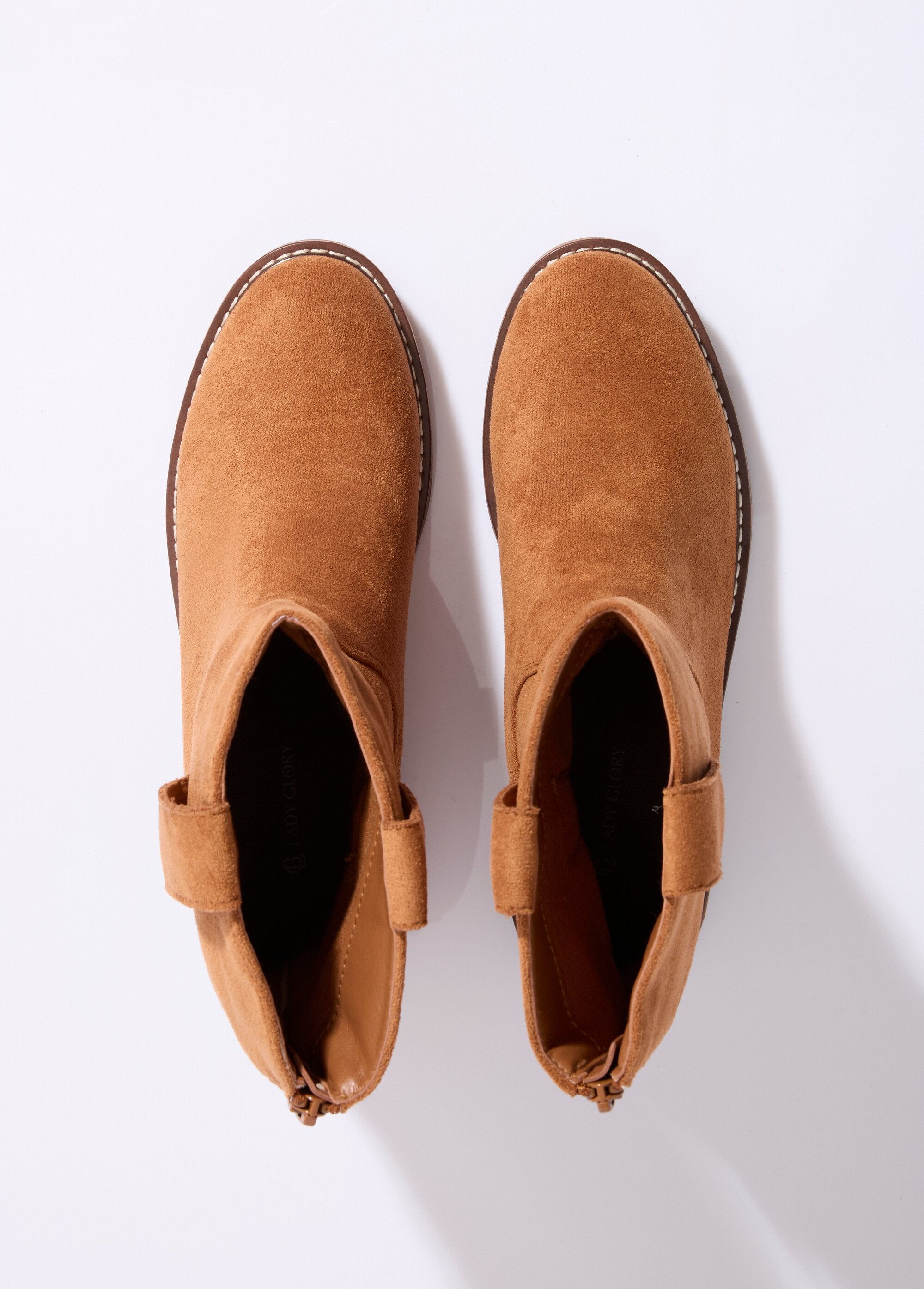 Botines_planos_de_ante_camello_OV1_slim