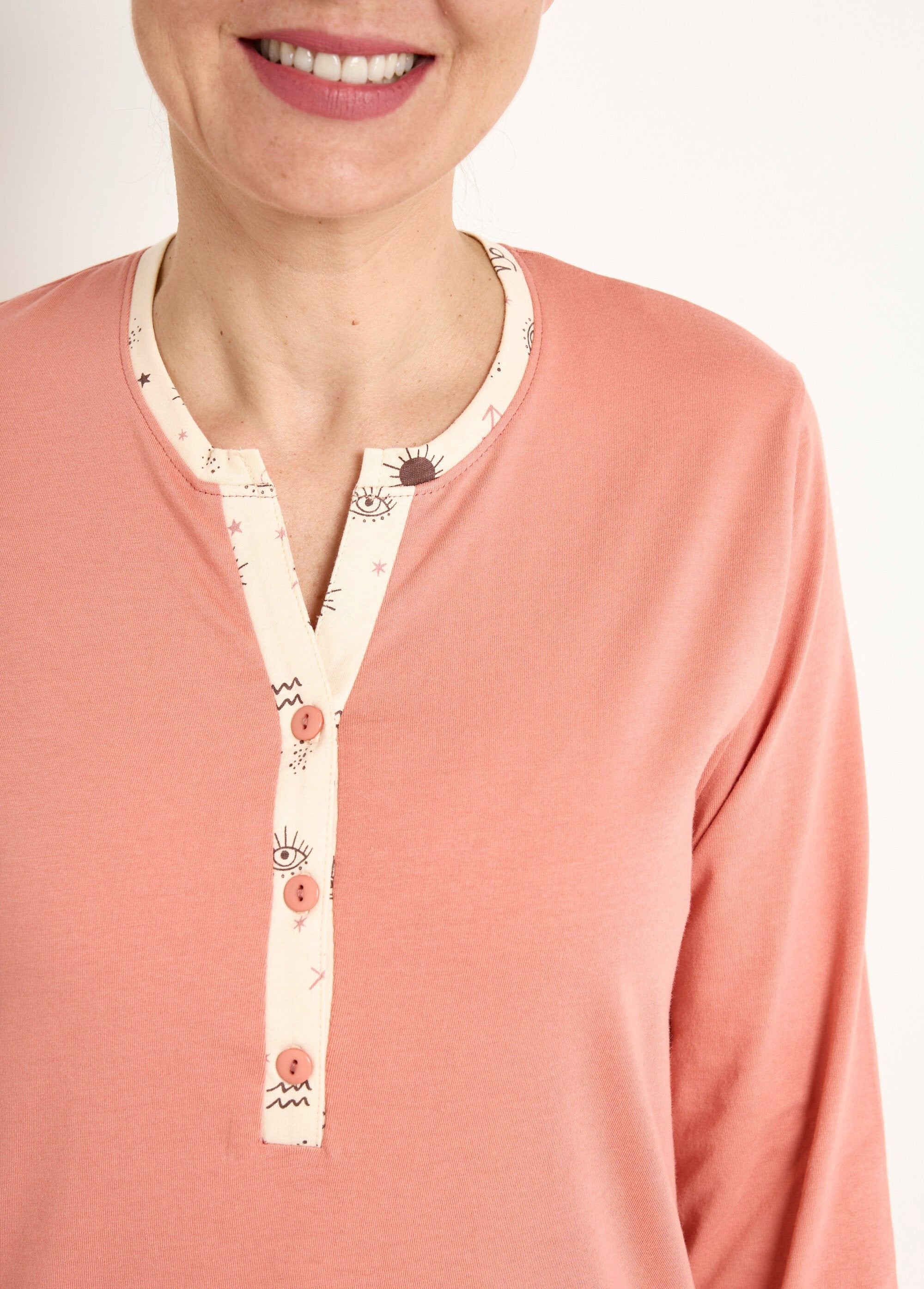 Camisón_de_algodón_con_botones_y_largo_medio_Terracota_DE1_slim