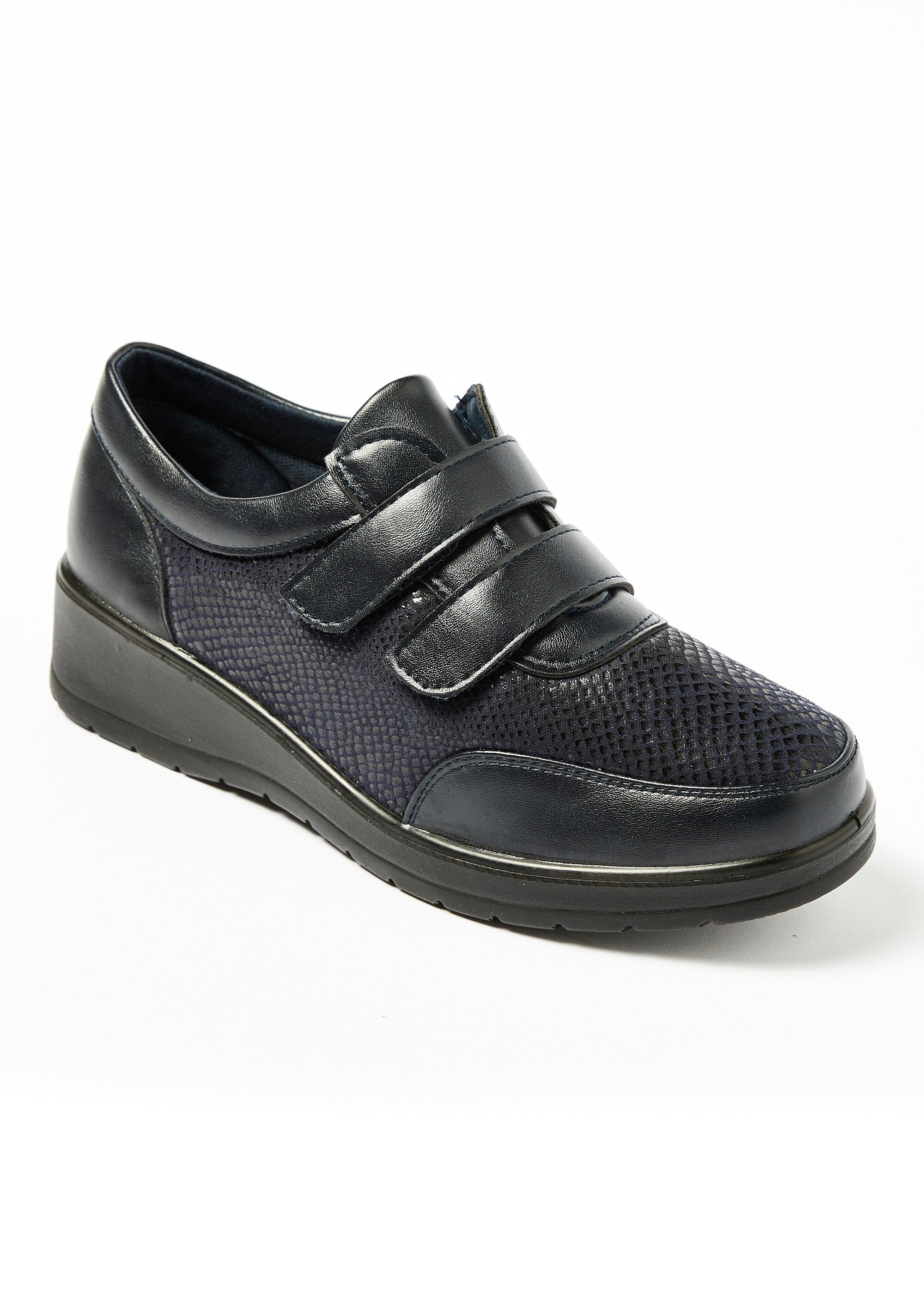 Derbys_con_velcro_y_tacón_de_cuña_Marina_FA1_slim