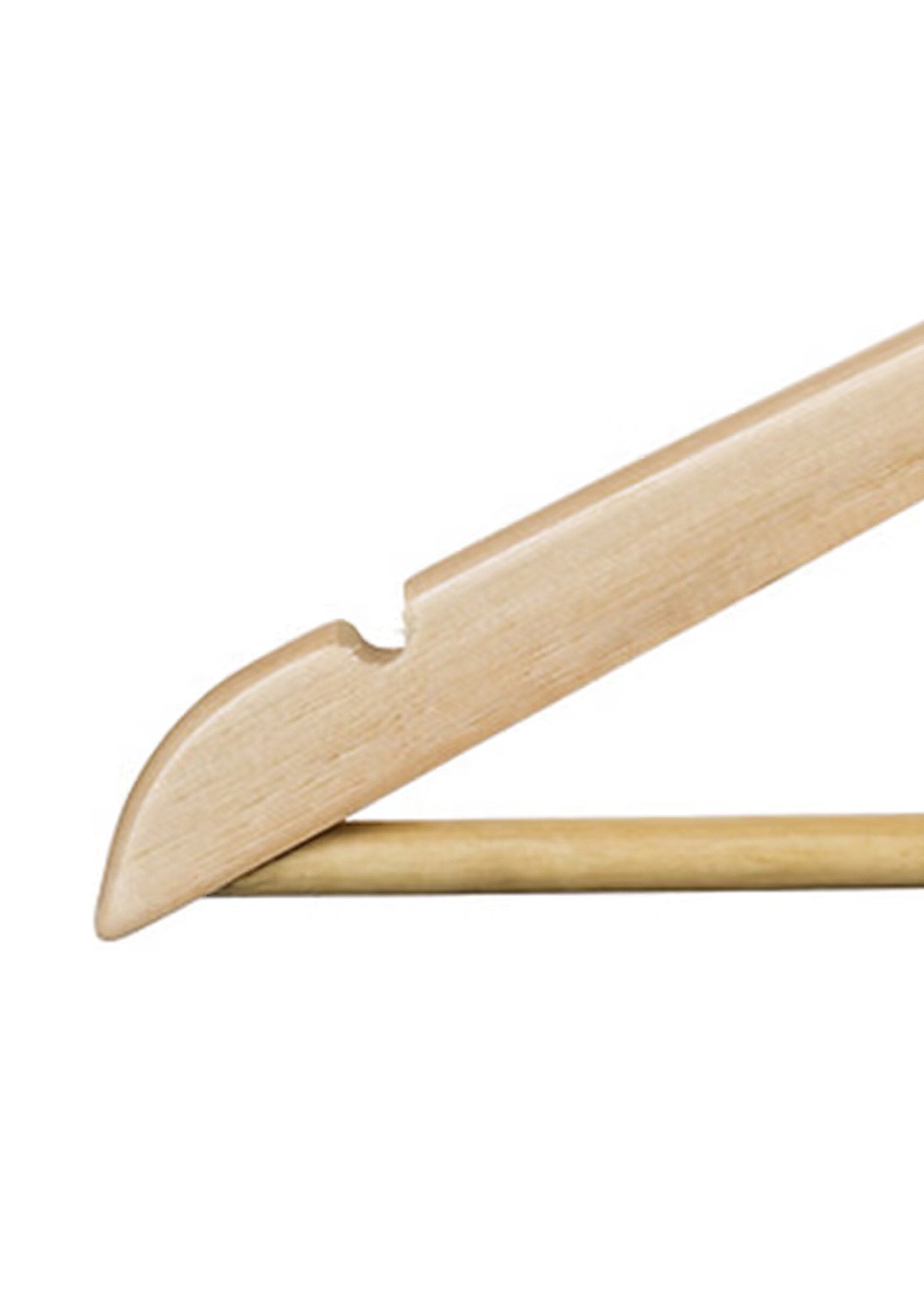 Perchas_de_madera_con_certificación_FSC_Beber_DE3_slim