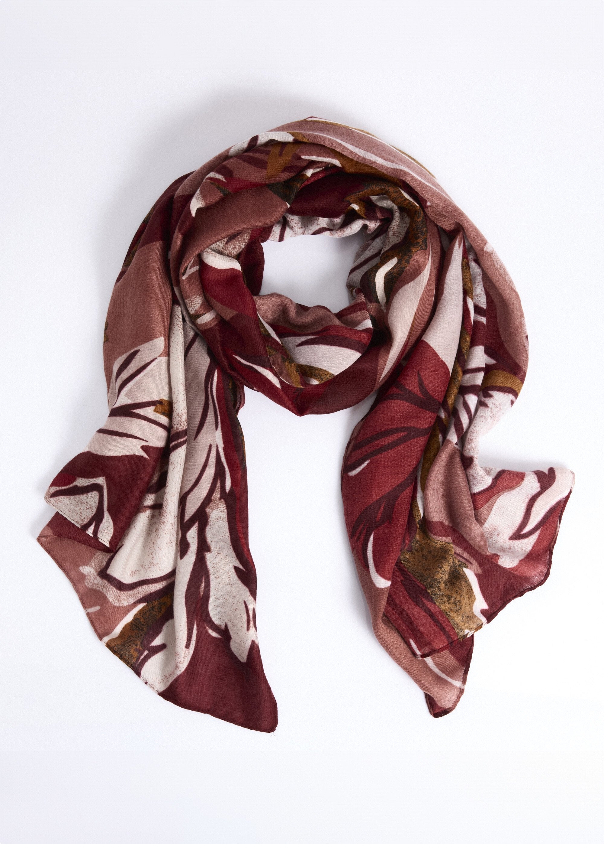 Bufanda_fina_con_estampado_floral_en_monocromo_Burdeos_FA1_slim