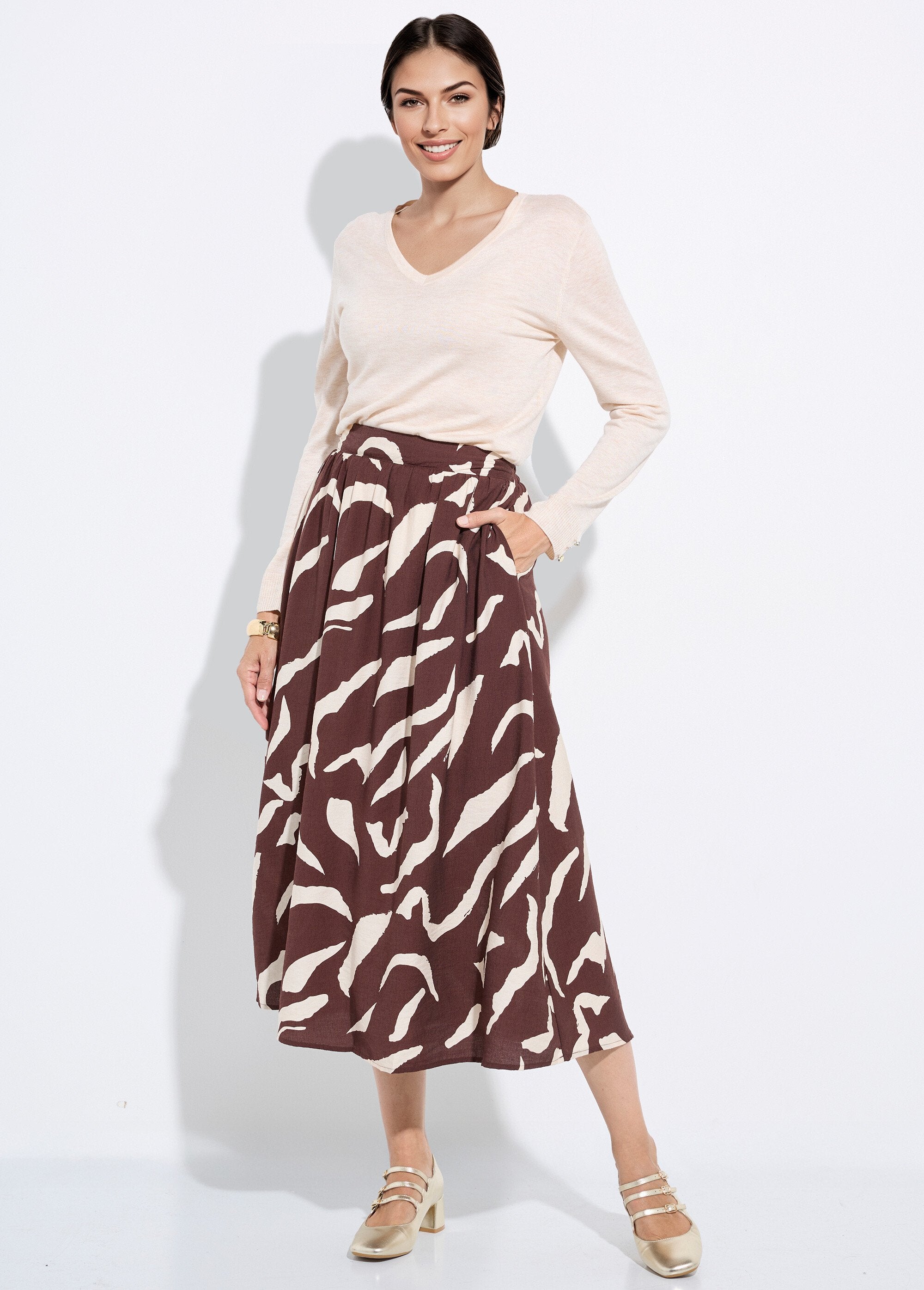 Falda_larga_acampanada_con_estampado_gráfico_Marrón_y_crudo_SF1_slim