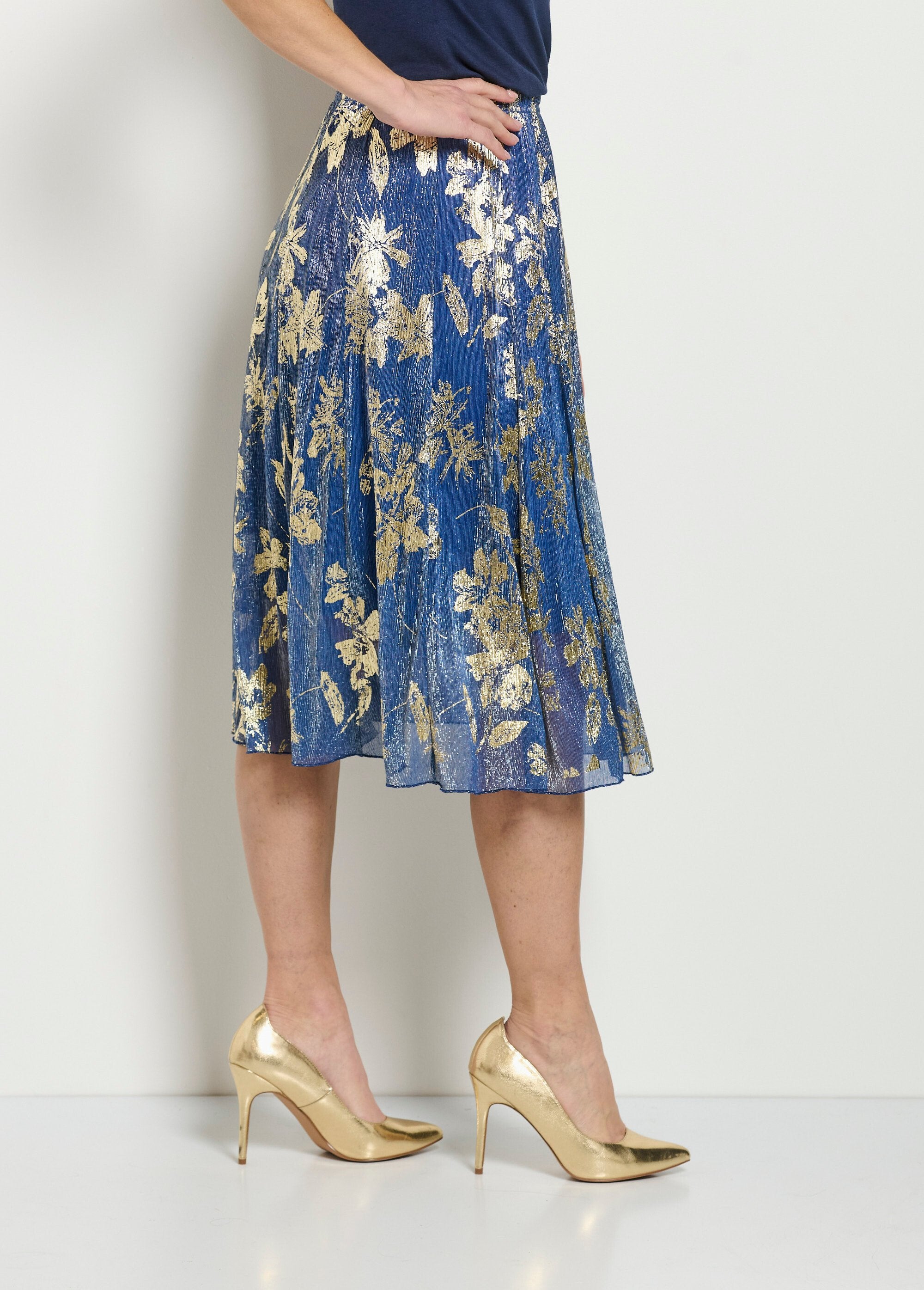 Falda_ancha_de_largo_medio_con_estampado_de_follaje_dorado_Azul_DR1_slim