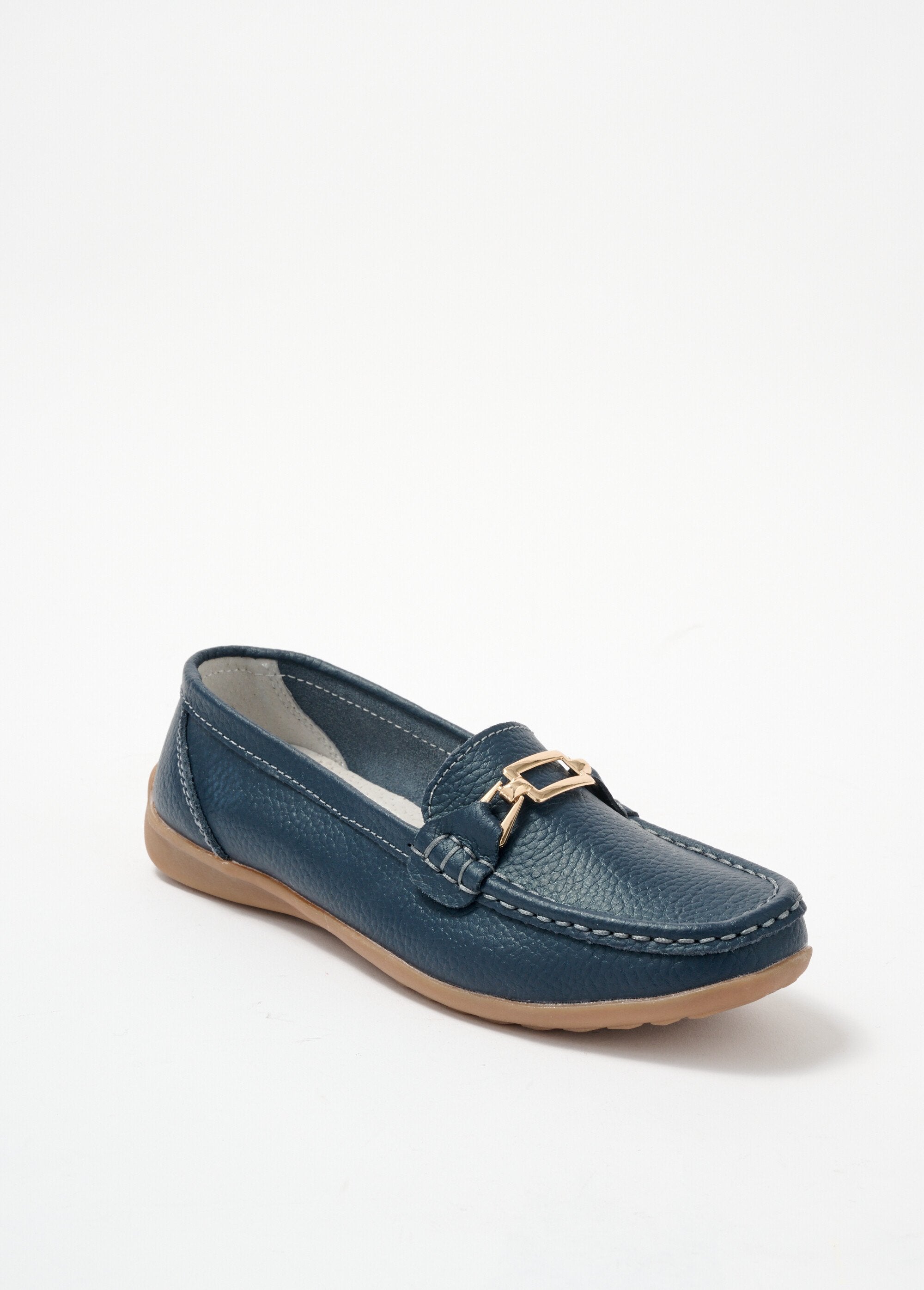 Mocasines_con_detalle_metálico_y_suela_antideslizante_Marina_FA1_slim