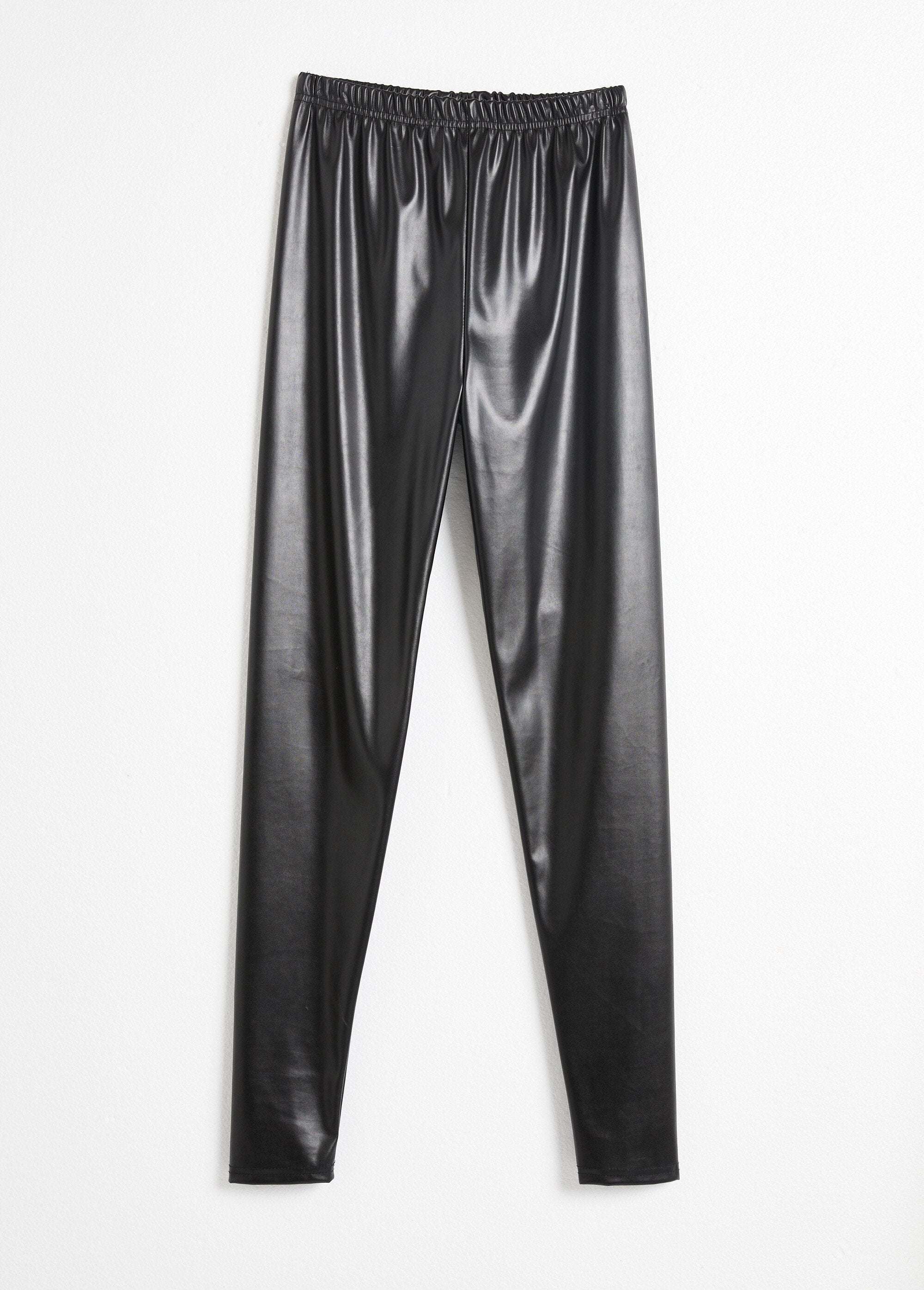 Leggings_revestidos_con_cintura_elástica_Negro_AP1_slim