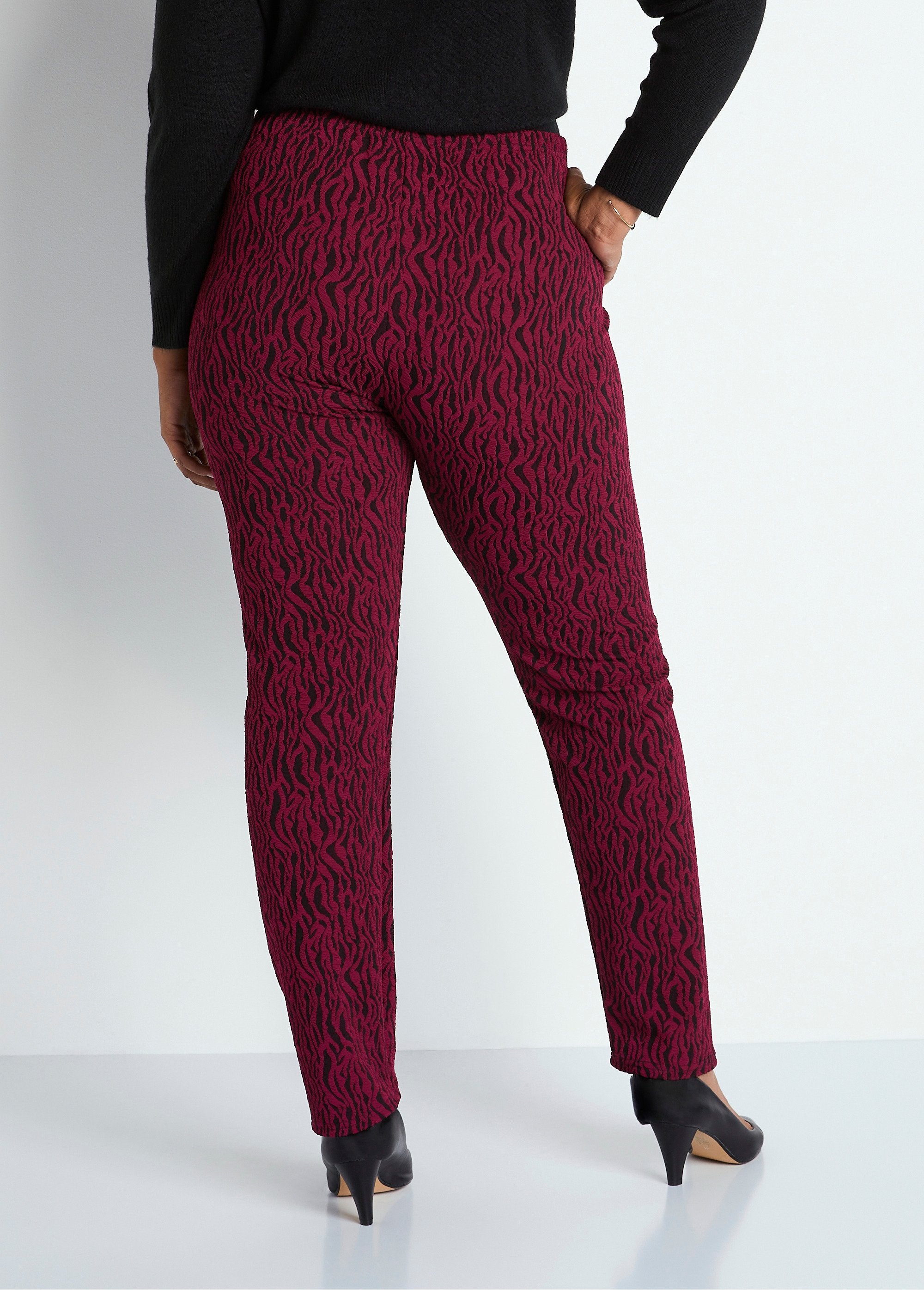 Leggings_de_punto_jacquard_con_cintura_elástica_cebra_burdeos_DO1_curvy