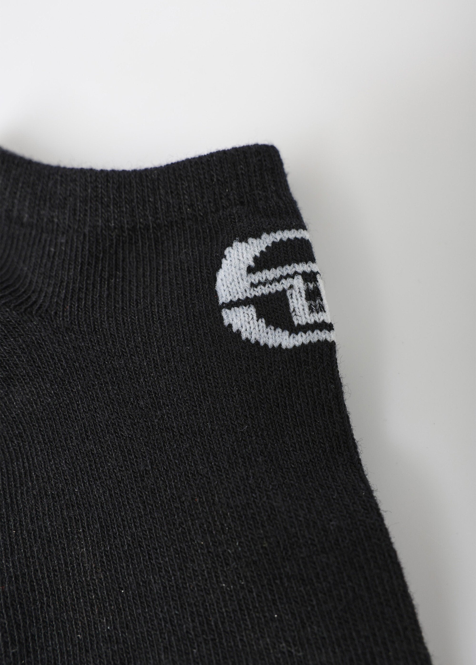 Pack_de_3_calcetines_bajos_con_logo_Negro_DE2_slim