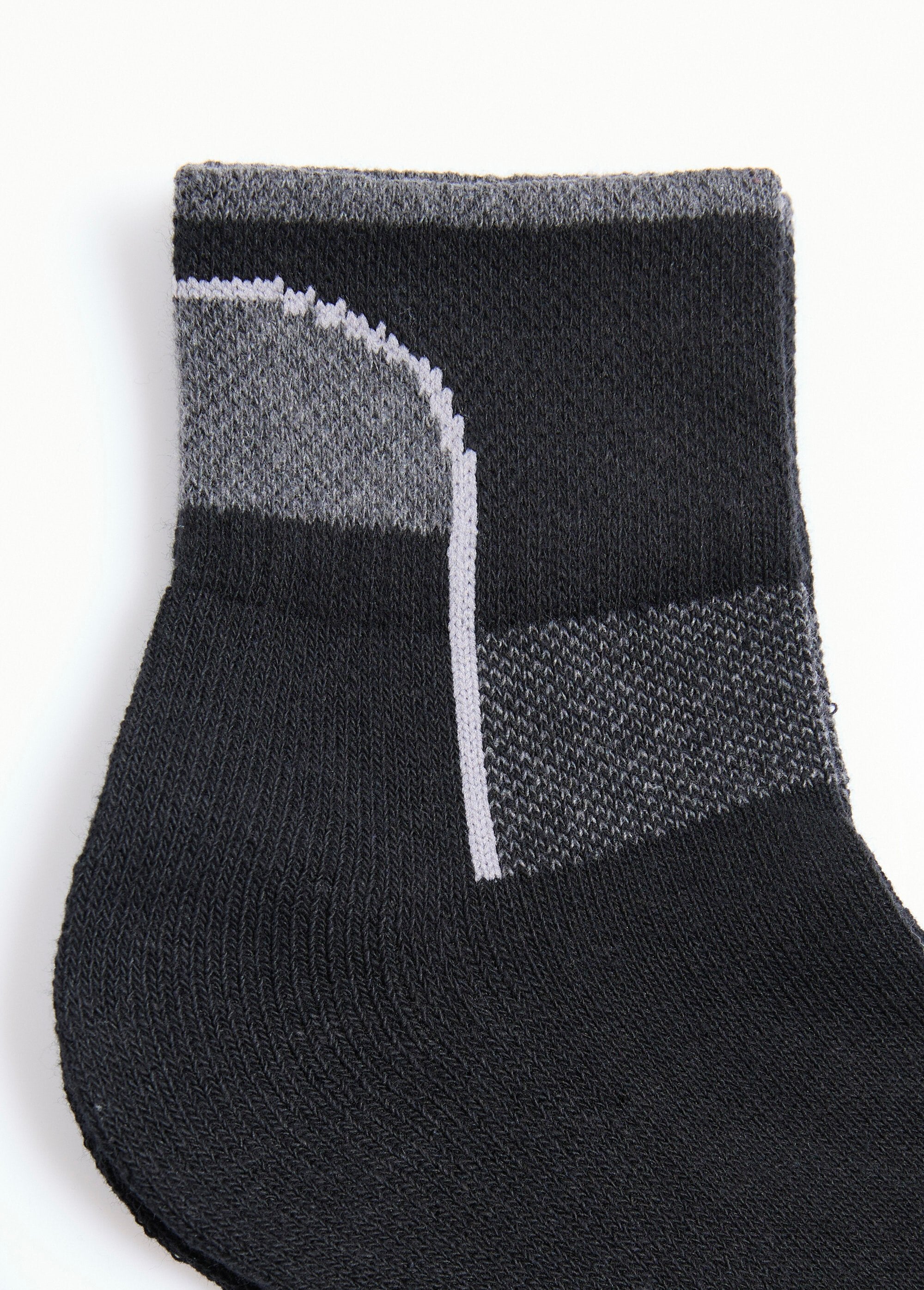 Pack_de_3_calcetines_deportivos_surtidos_Surtidos_verdes_DE4_slim