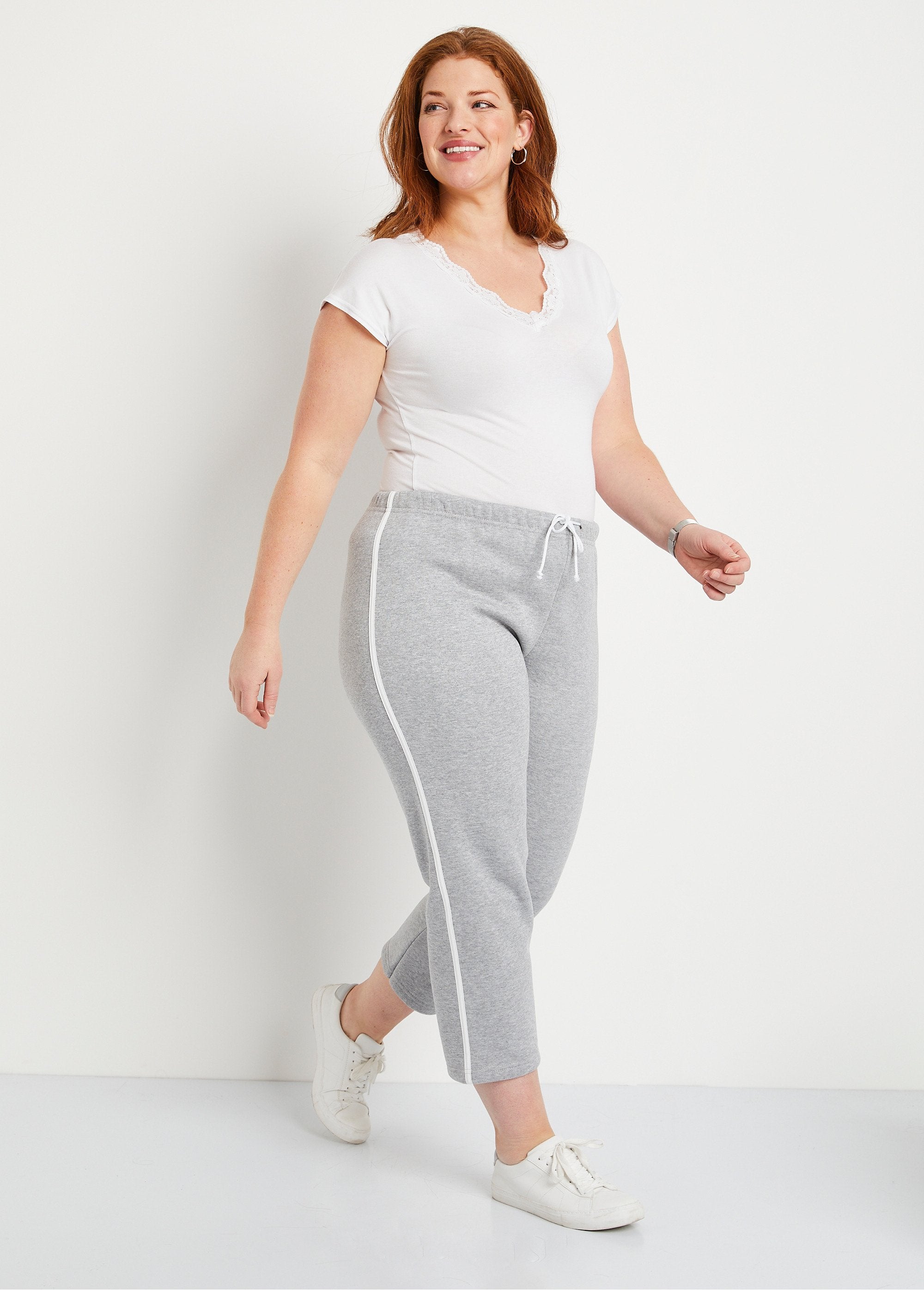 Pantalones_cortos_de_estar_por_casa_con_rayas_laterales_Gris_jaspeado_SF1_curvy