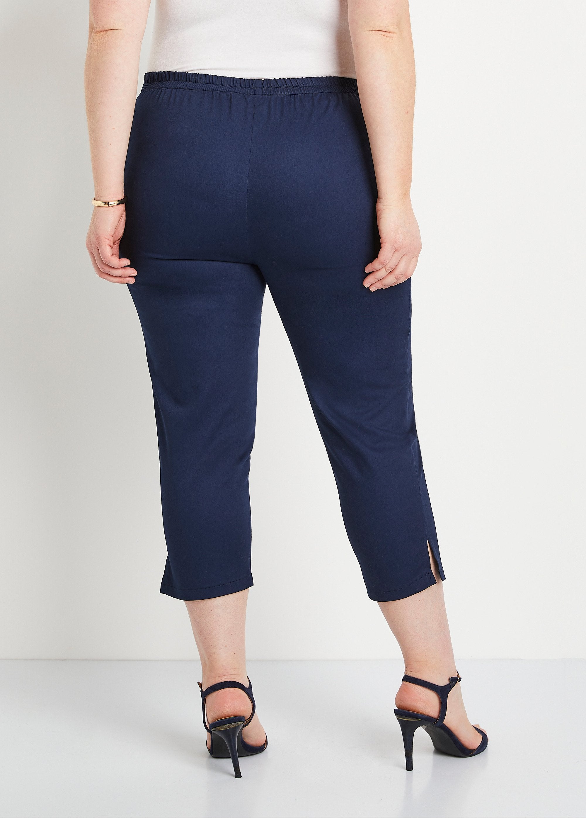 Pantalón_cropped_de_raso_con_cintura_semielástica_Marina_DO1_curvy