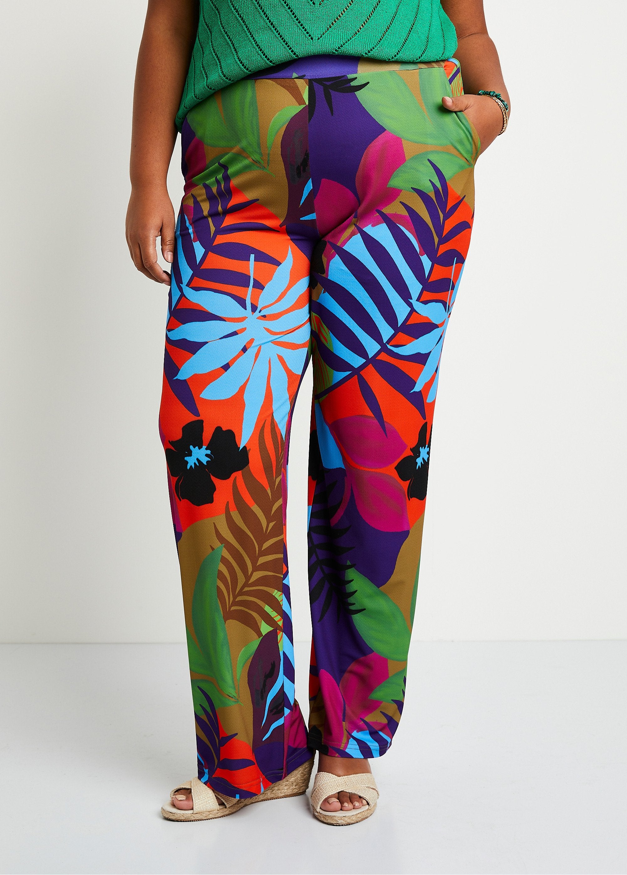 Pantalón_holgado_estampado_con_cintura_elástica_Multicolor_FA1_curvy