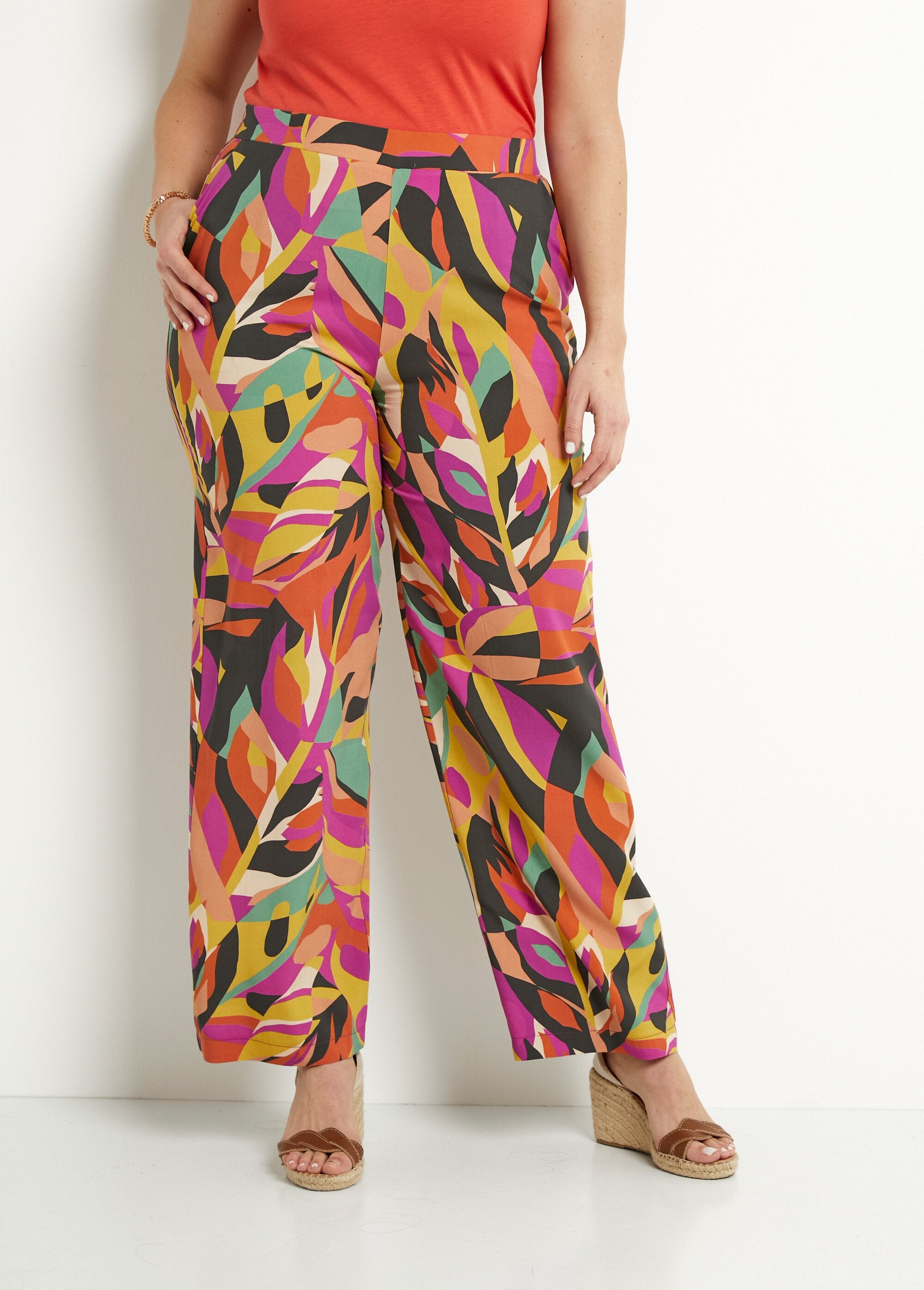 Pantalón_ancho_estampado_cintura_semielástica_Multicolor_FA1_curvy