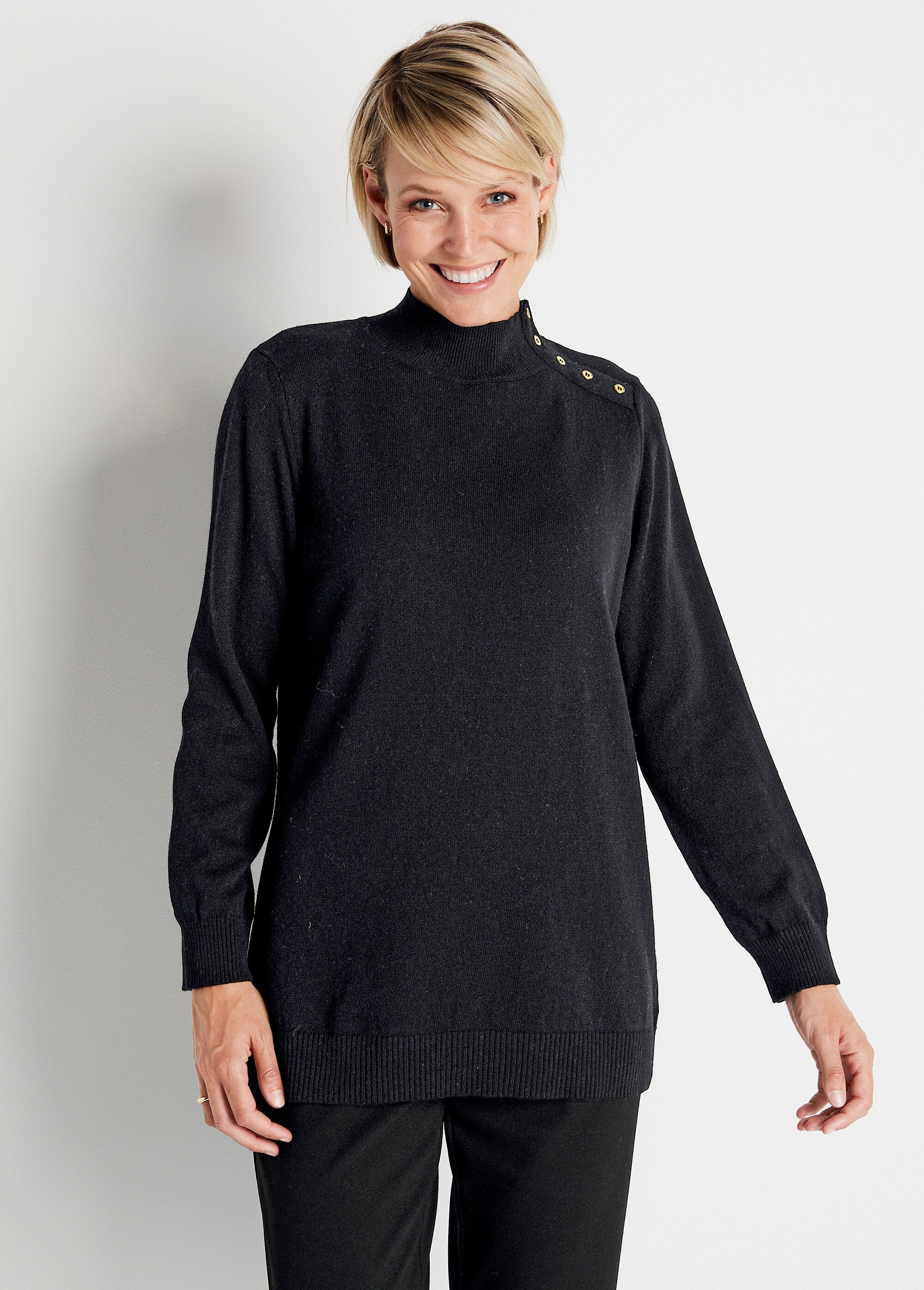 Jersey_con_fibras_recicladas,_lana_y_cashmere._Negro_FA1_slim