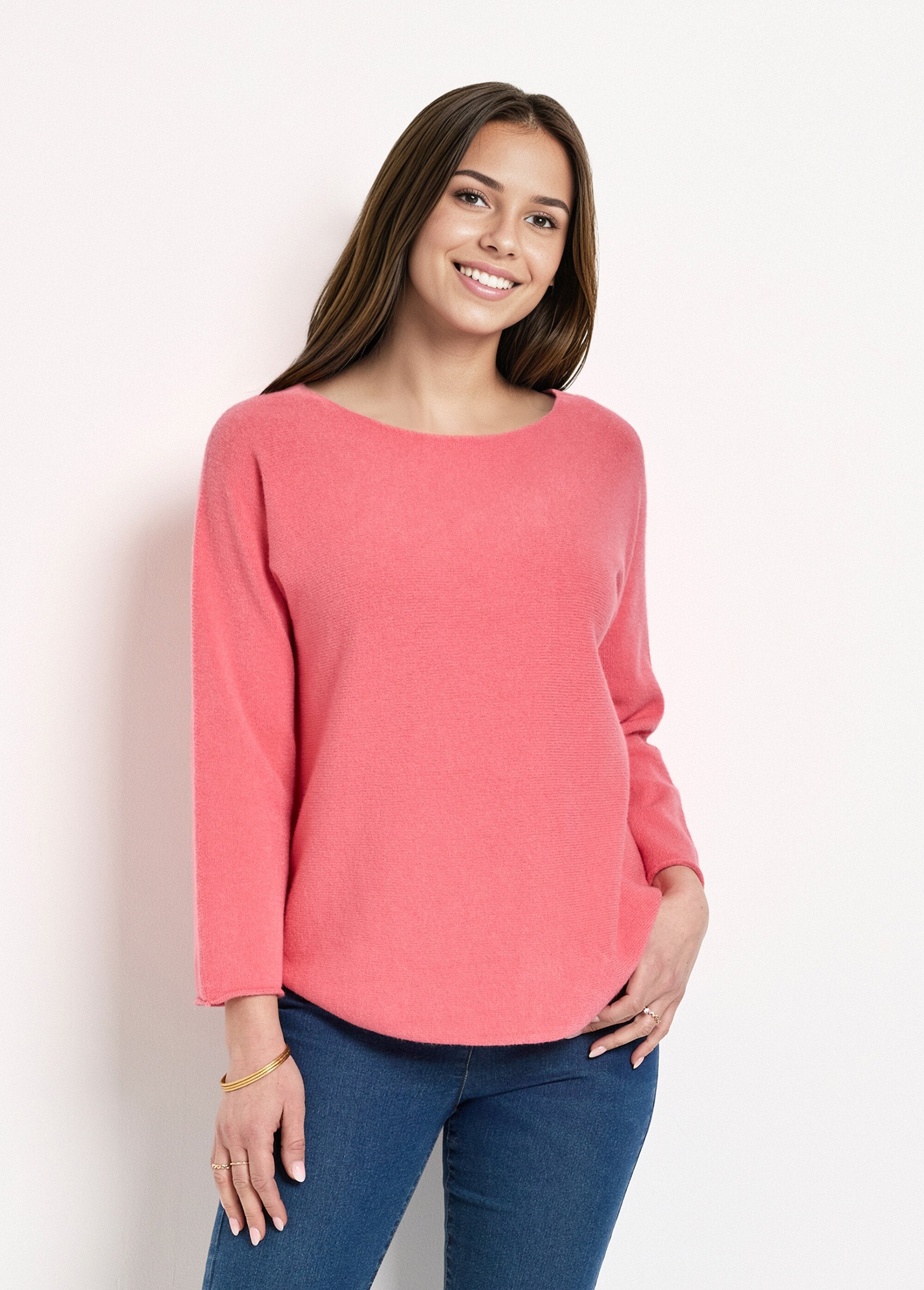 Suéter_de_cuello_barco_de_manga_larga_Coral_FA1_slim