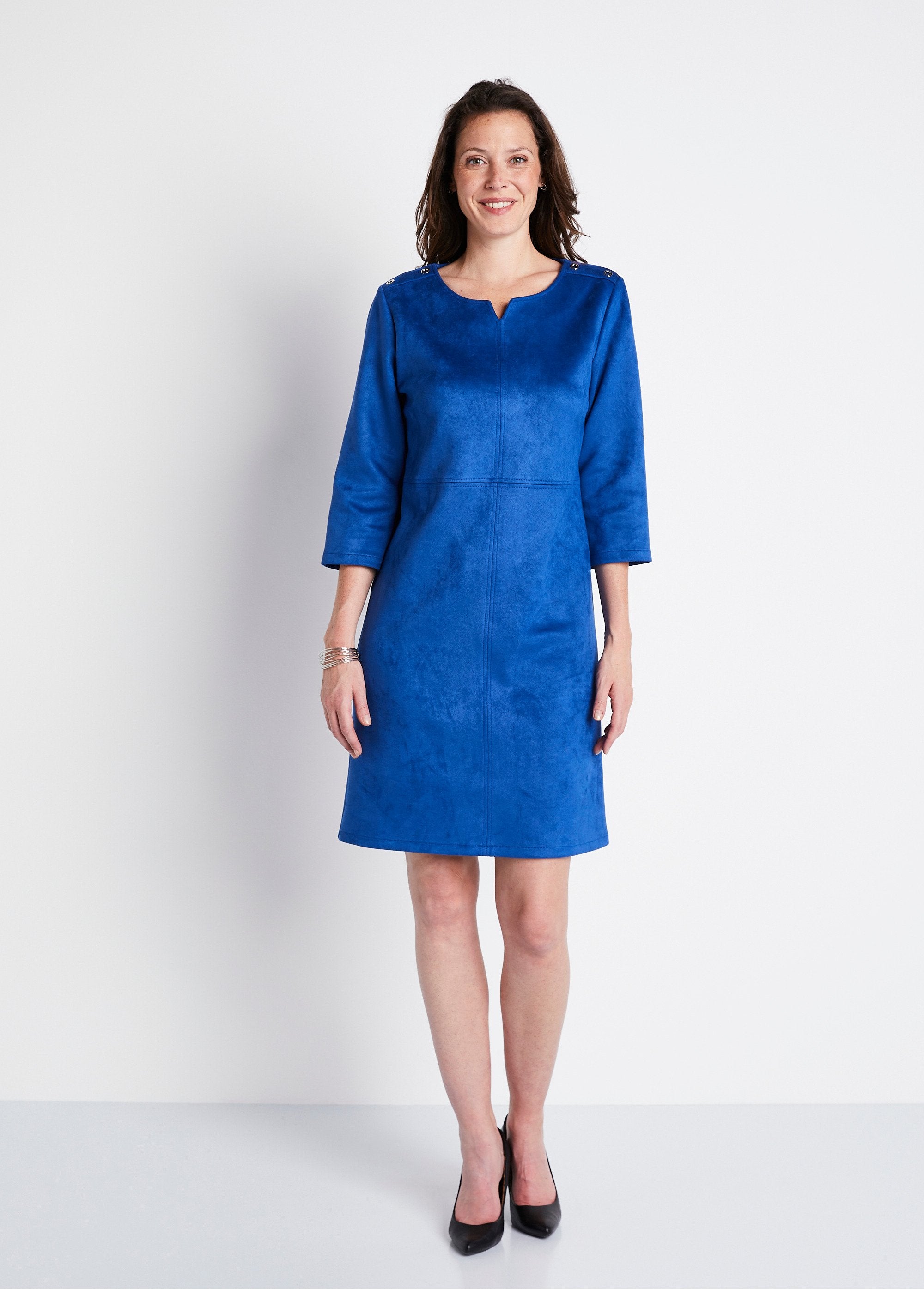 Vestido_corto_holgado_en_tejido_ante_liso_Azul_FA1_slim