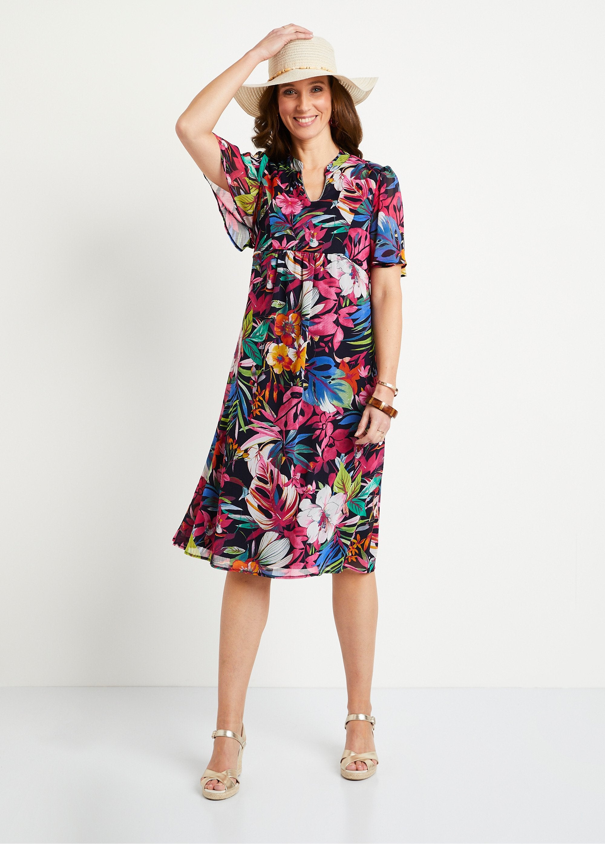 Vestido_corto_evasé_estampado_flores_Multicolor_DO1_slim