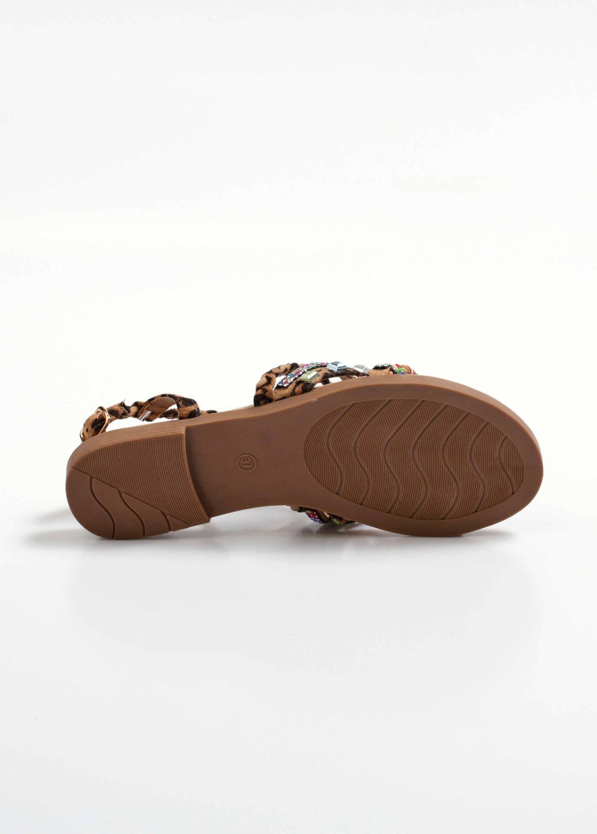 Sandalias_con_tiras_trenzadas_y_pedrería_Leopardo_UN1_slim