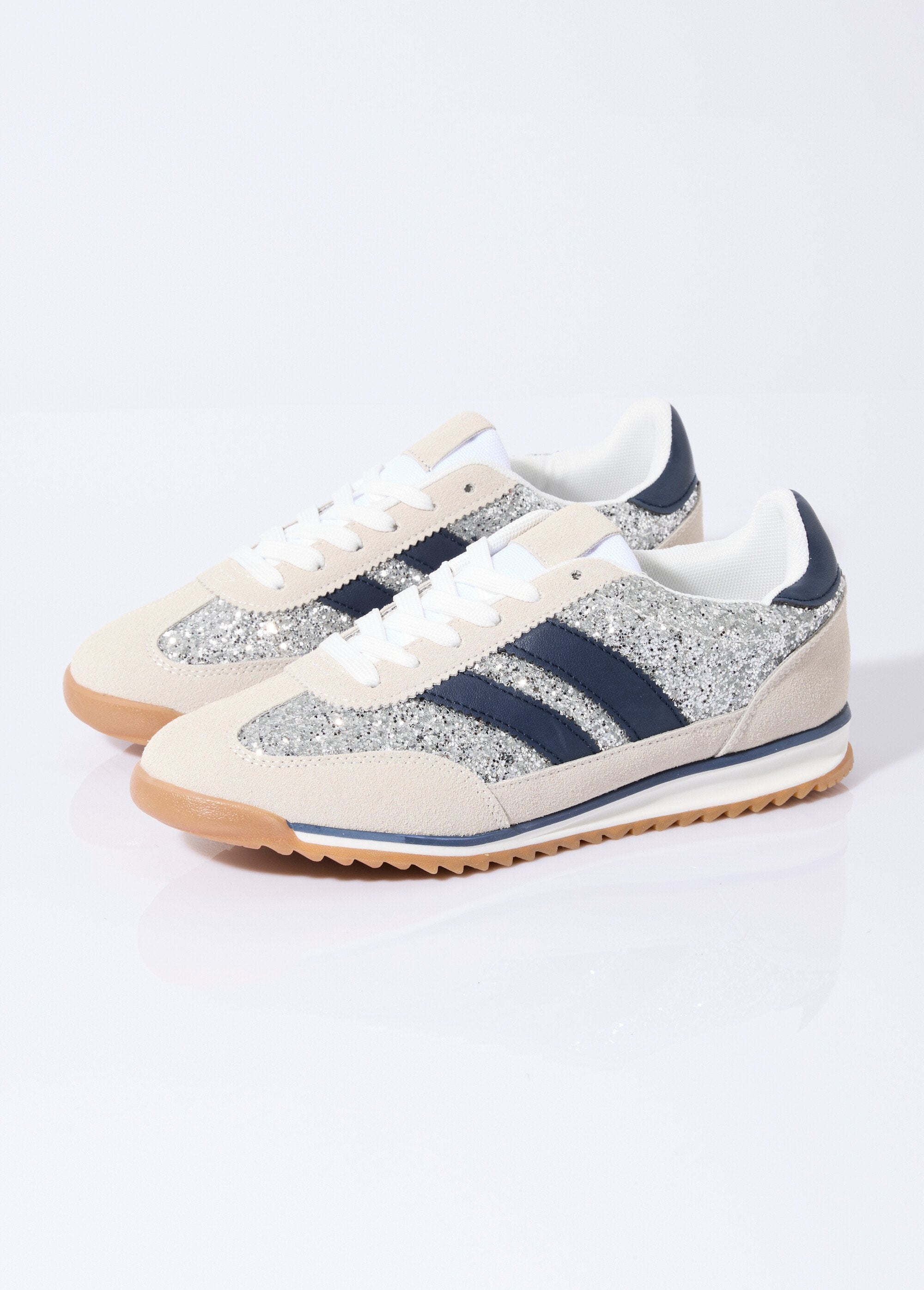 Zapatillas_de_inspiración_retro_con_lentejuelas_Plata_DE1_slim