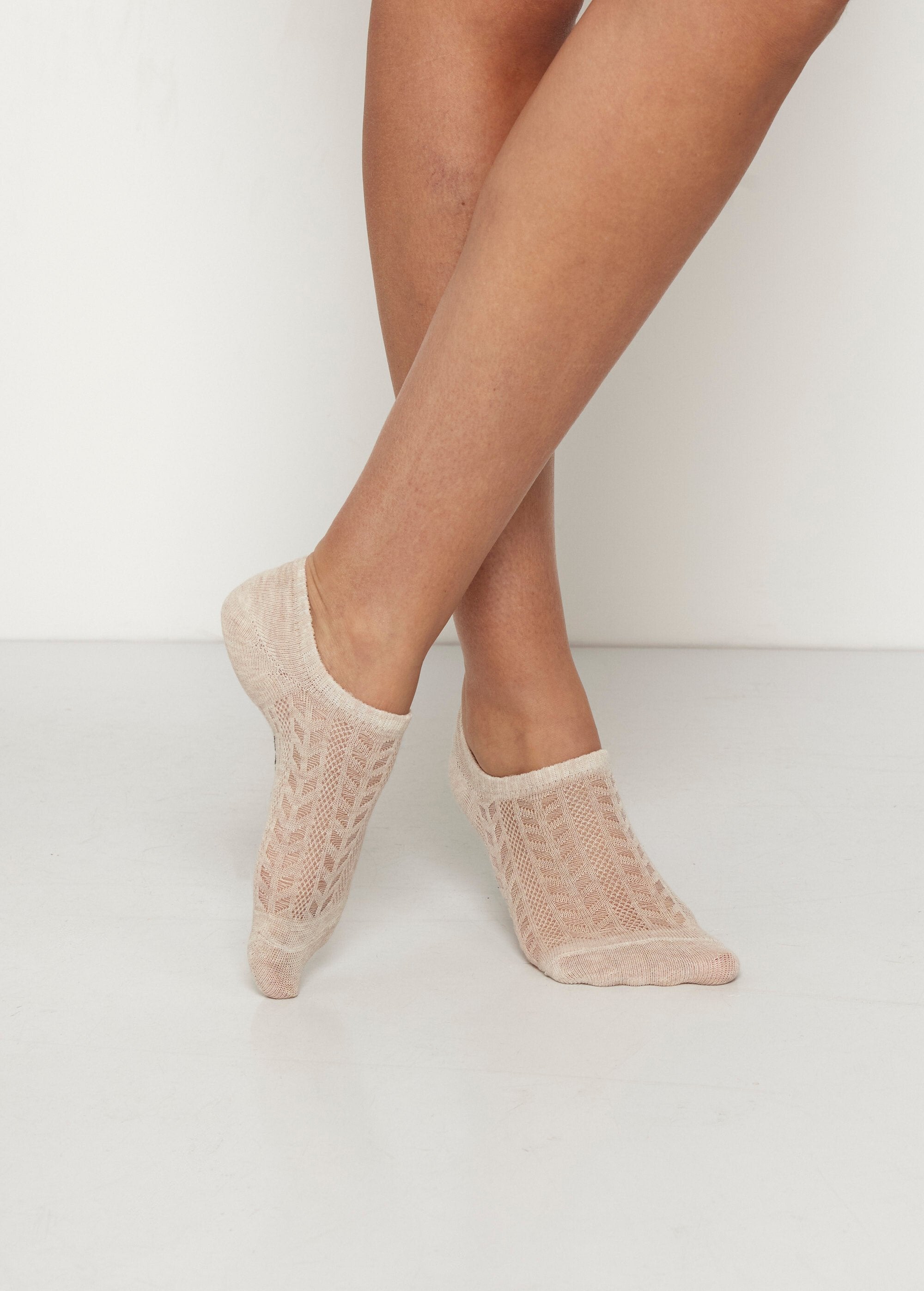 Socquettes_basses_motif_mailles,_foncé_Assortis_beige__DE1_slim