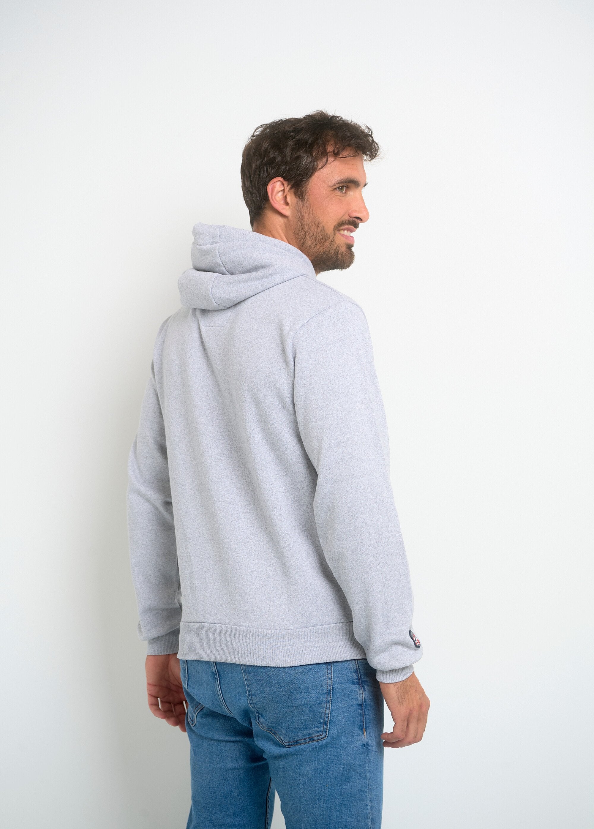 Sudadera_con_capucha_y_bolsillo_canguro_Gris_mixto_DO1_slim